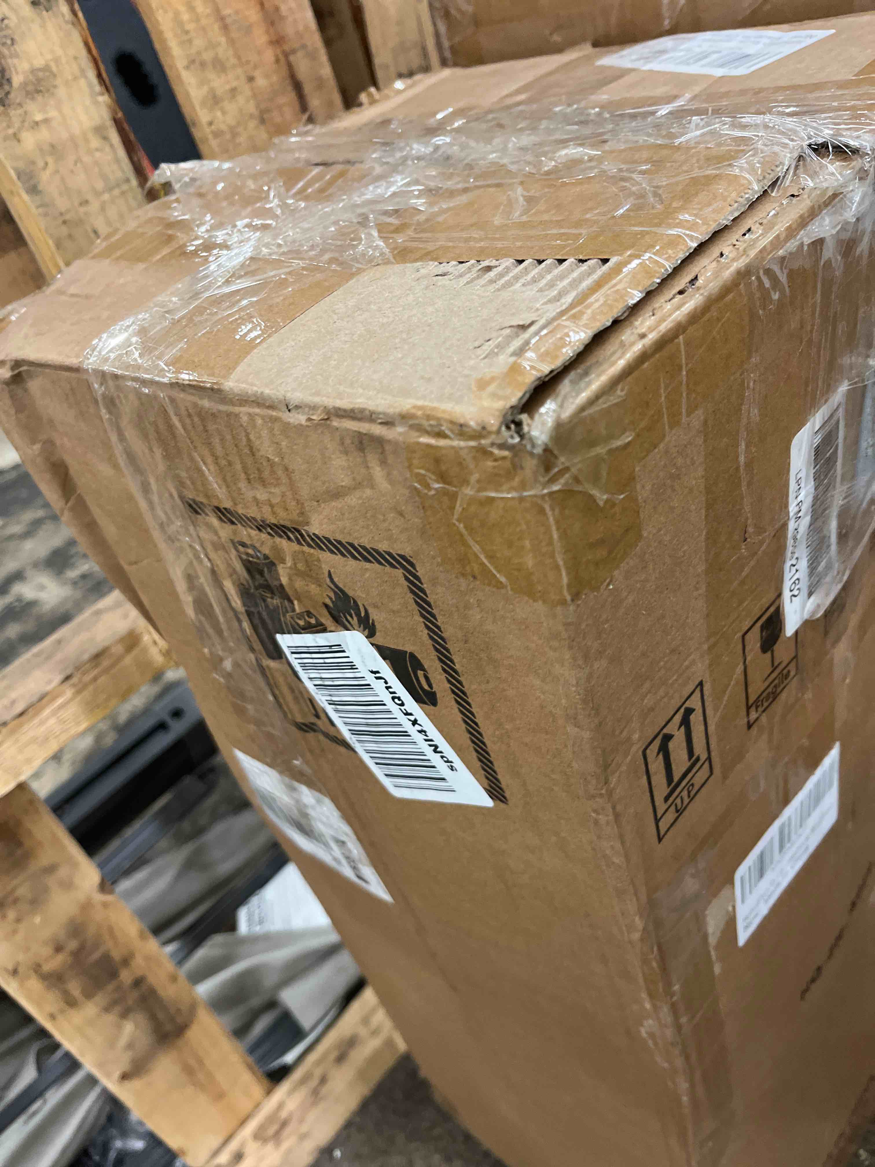 https://s3.amazonaws.com/lotting-images-prod/phillipi/BRN1834509_1753207545645.jpeg