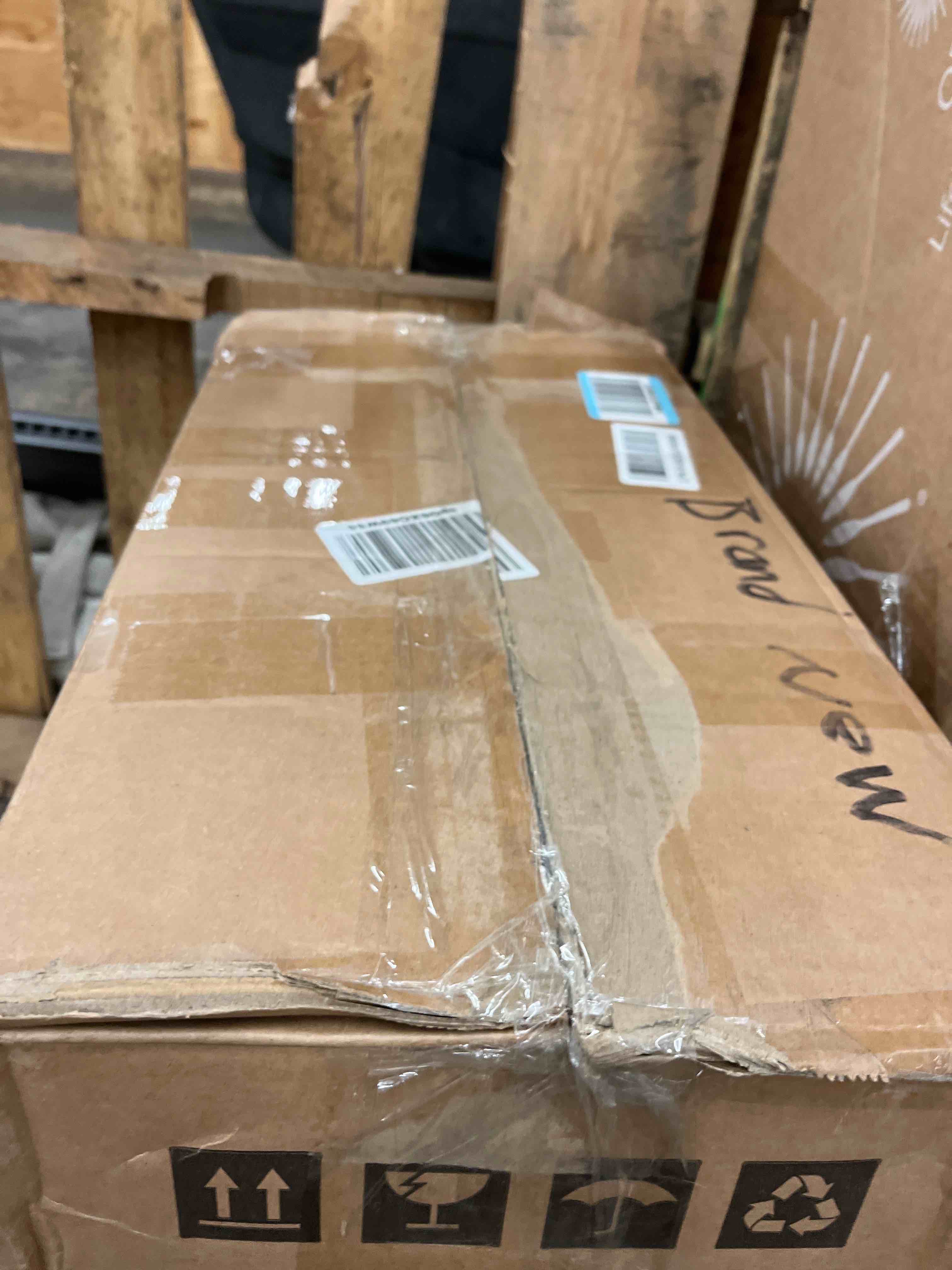 https://s3.amazonaws.com/lotting-images-prod/phillipi/BRN1834518_1753208189814.jpeg