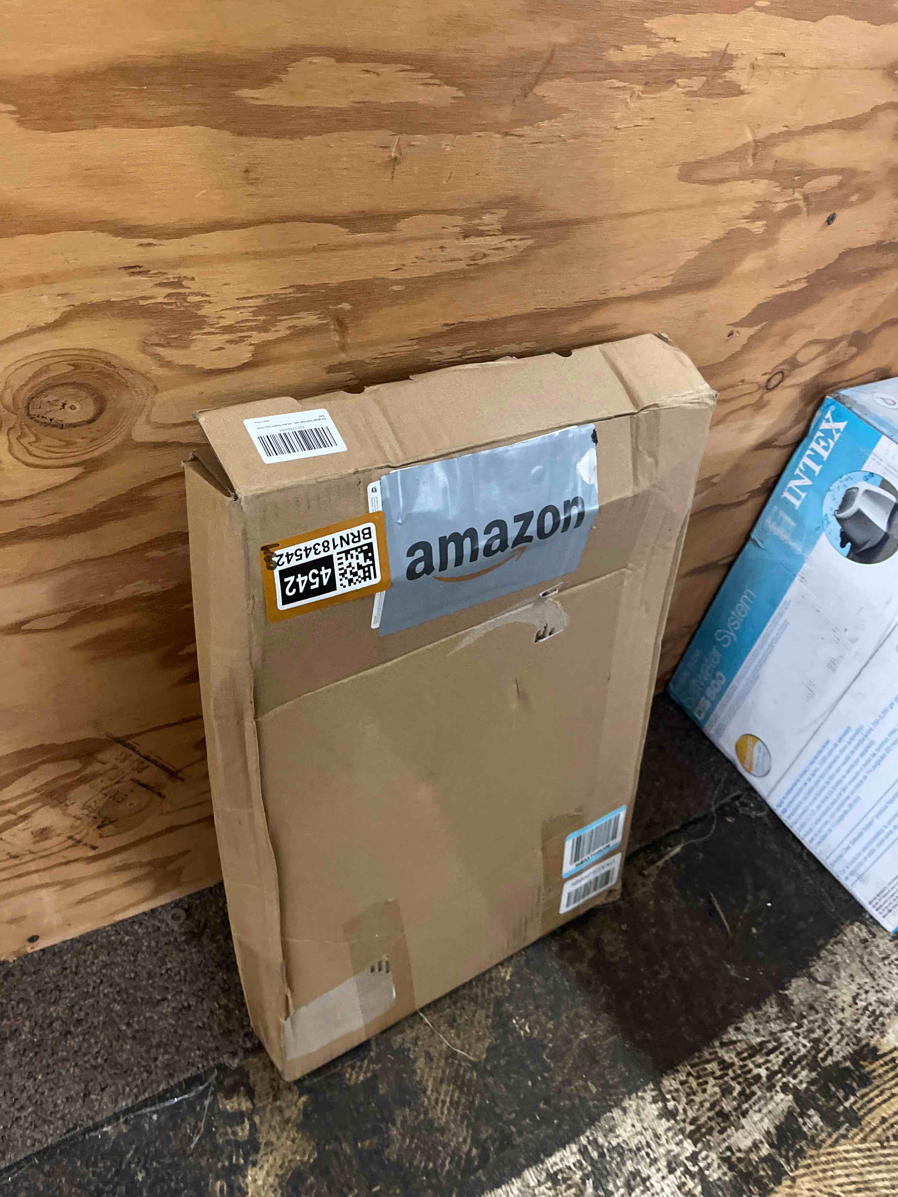 https://s3.amazonaws.com/lotting-images-prod/phillipi/BRN1834542_1753230412703.jpeg