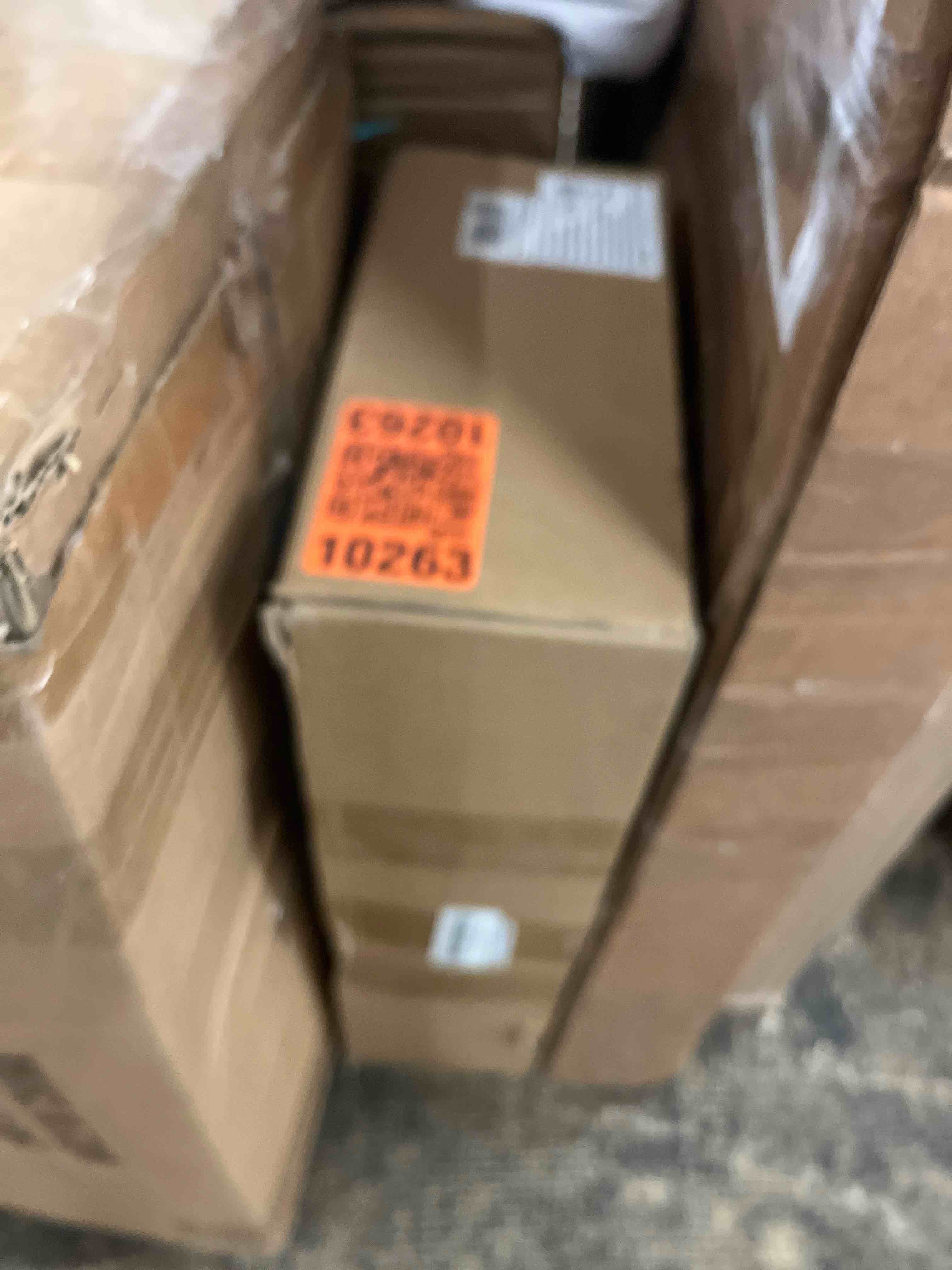https://s3.amazonaws.com/lotting-images-prod/phillipi/BRN1834634_1753236920602.jpeg