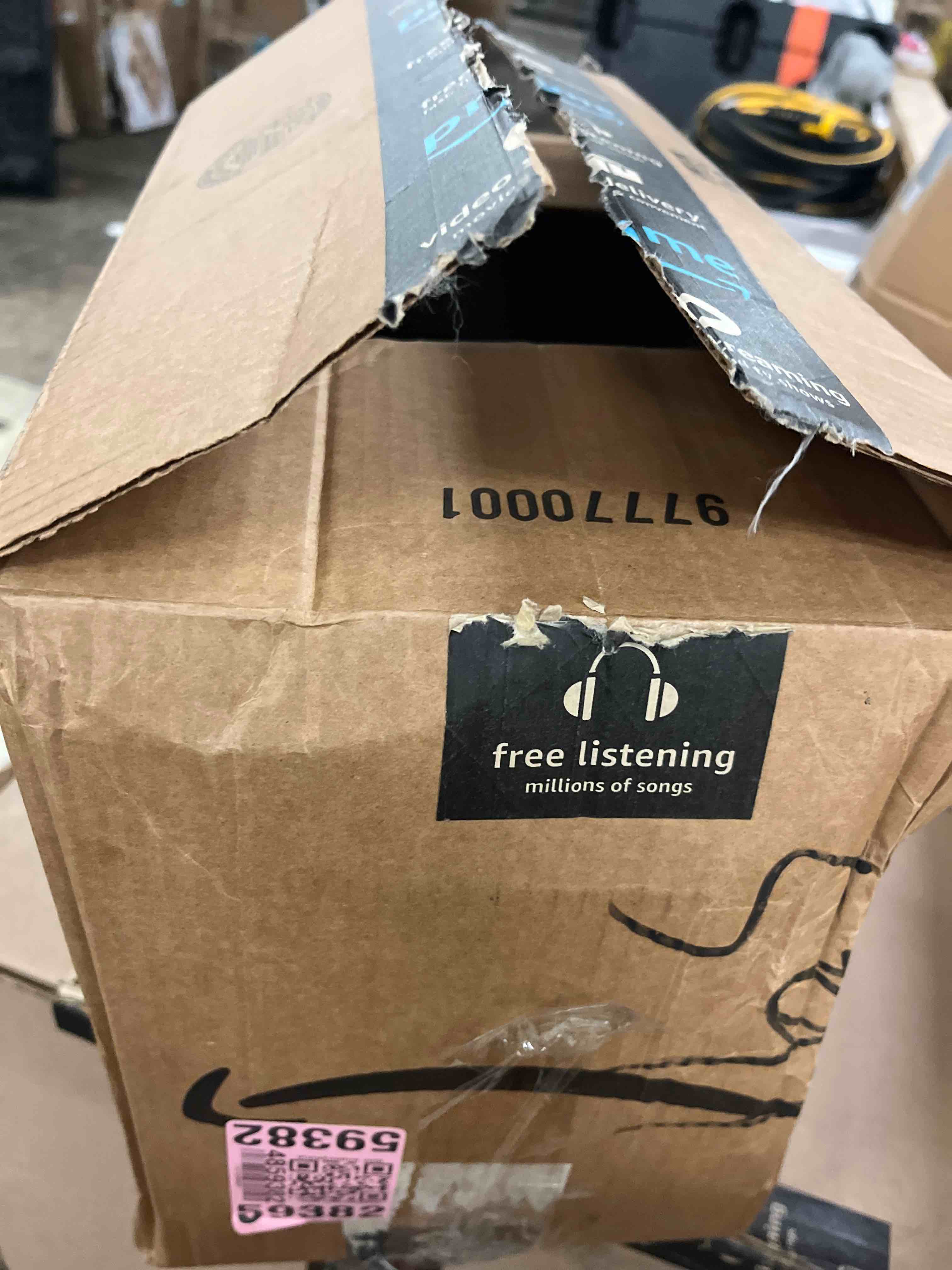 https://s3.amazonaws.com/lotting-images-prod/phillipi/BRN1834650_1753232862982.jpeg