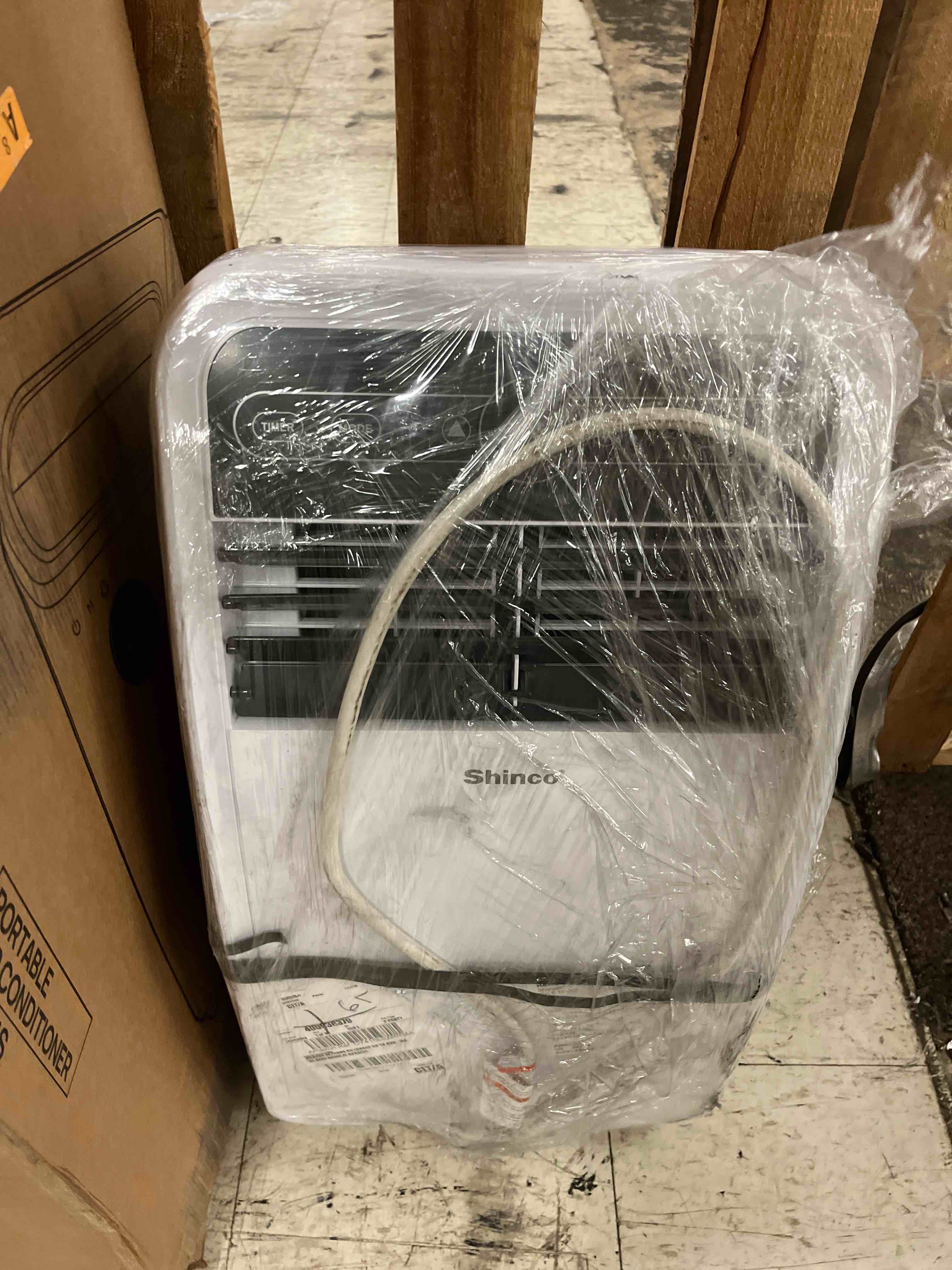 https://s3.amazonaws.com/lotting-images-prod/phillipi/BRN1834671_1753231380916.jpeg