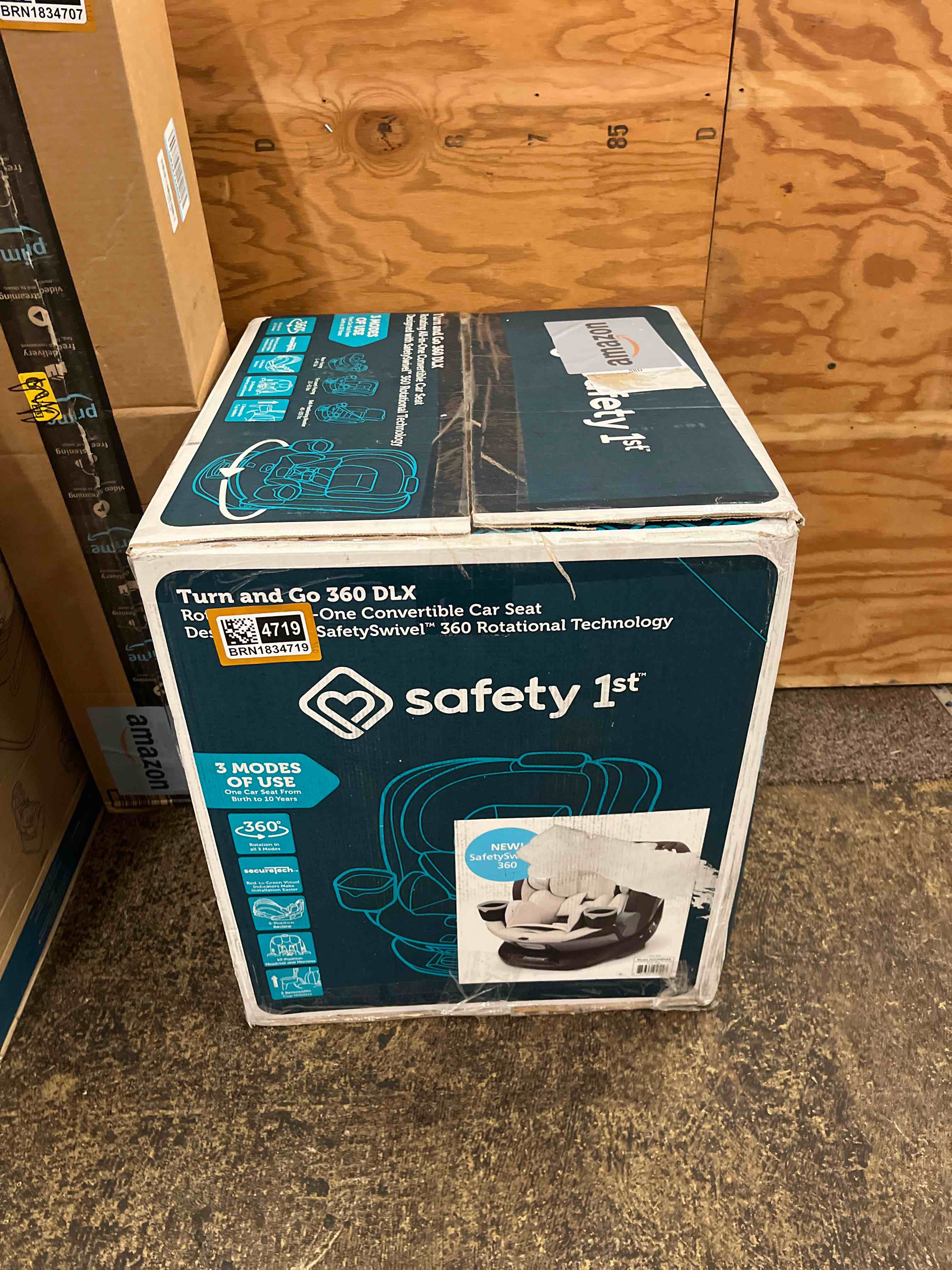 https://s3.amazonaws.com/lotting-images-prod/phillipi/BRN1834719_1753399910234.jpeg