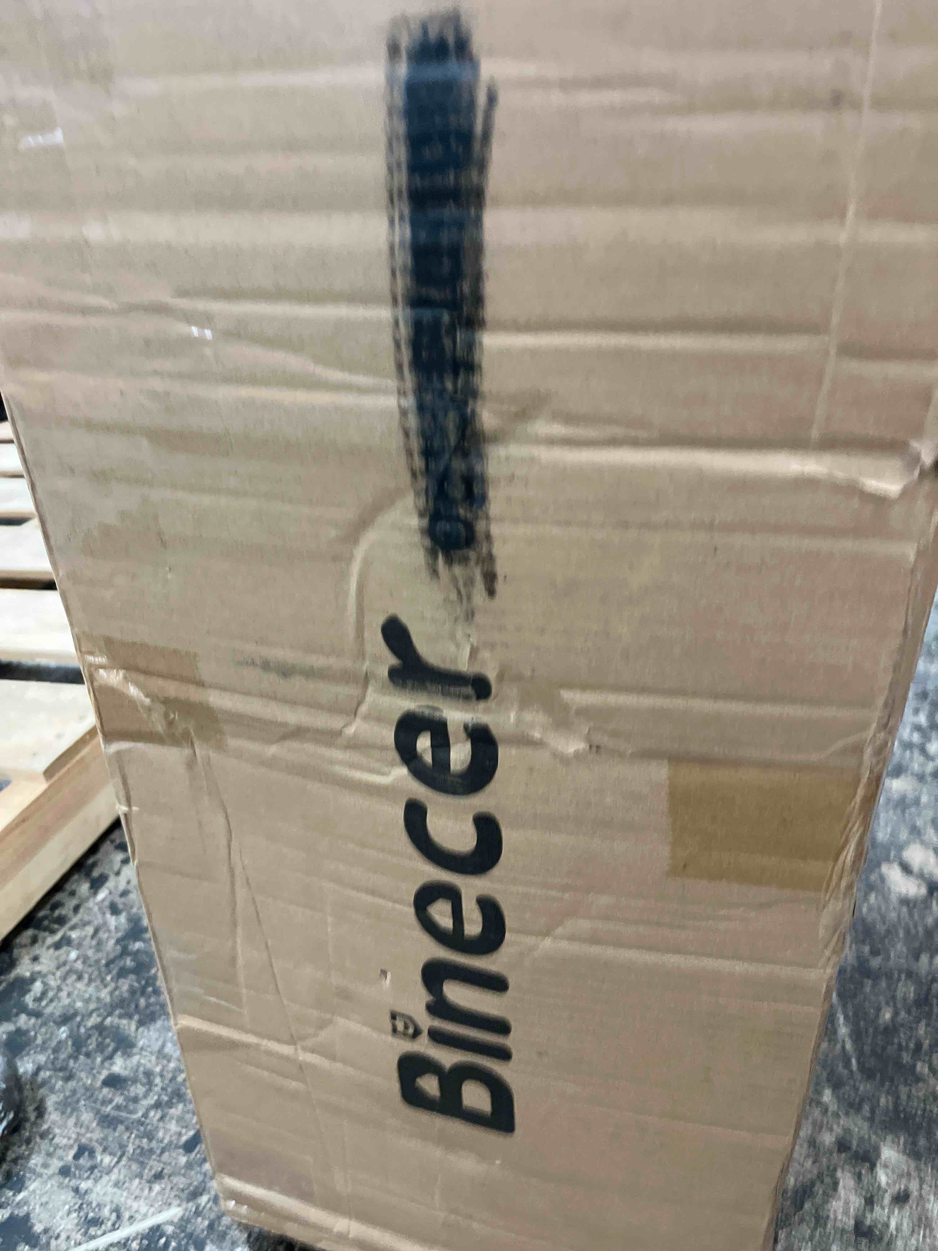 https://s3.amazonaws.com/lotting-images-prod/phillipi/BRN1834751_1753403845326.jpeg