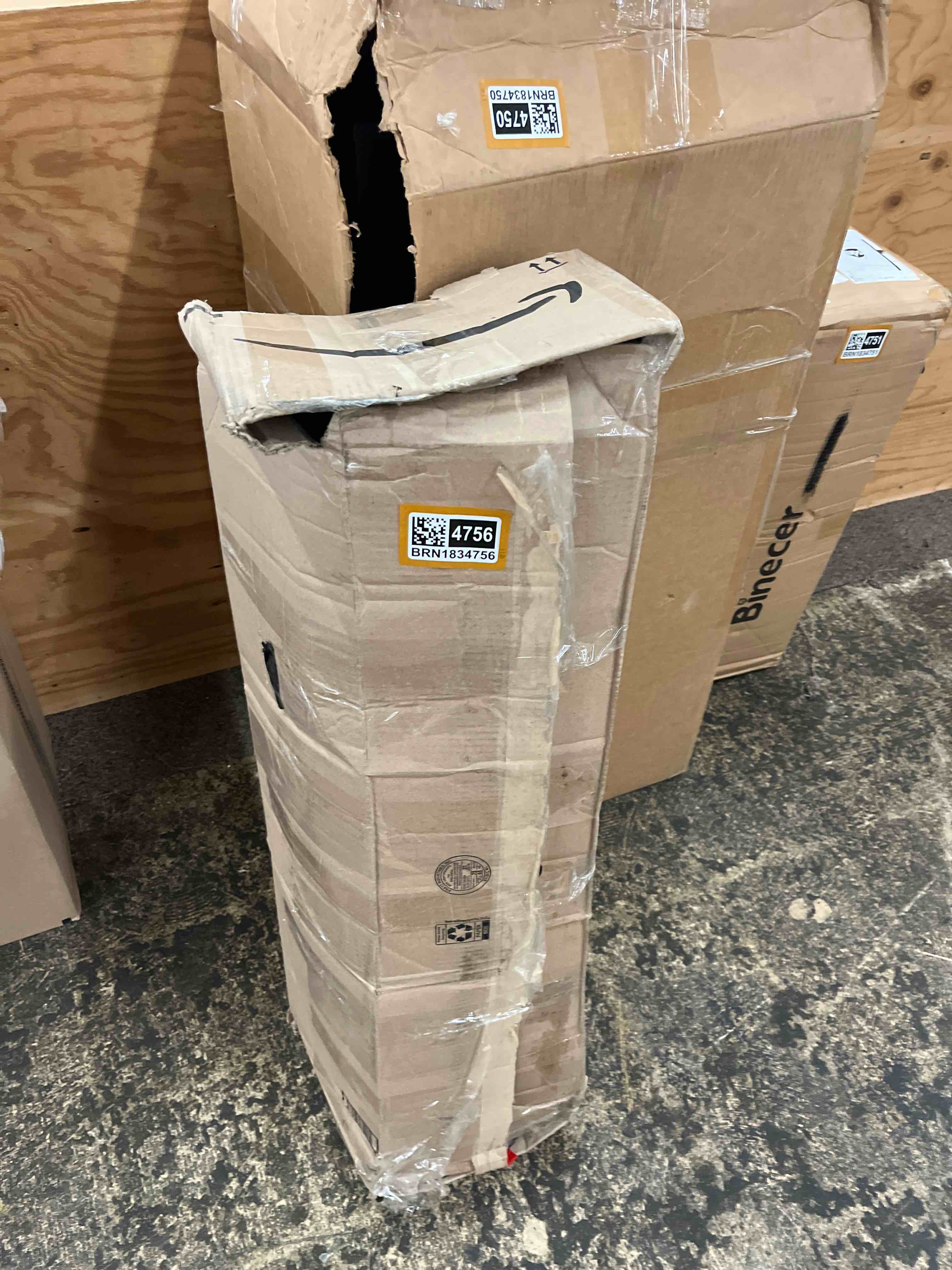 https://s3.amazonaws.com/lotting-images-prod/phillipi/BRN1834756_1753404039447.jpeg