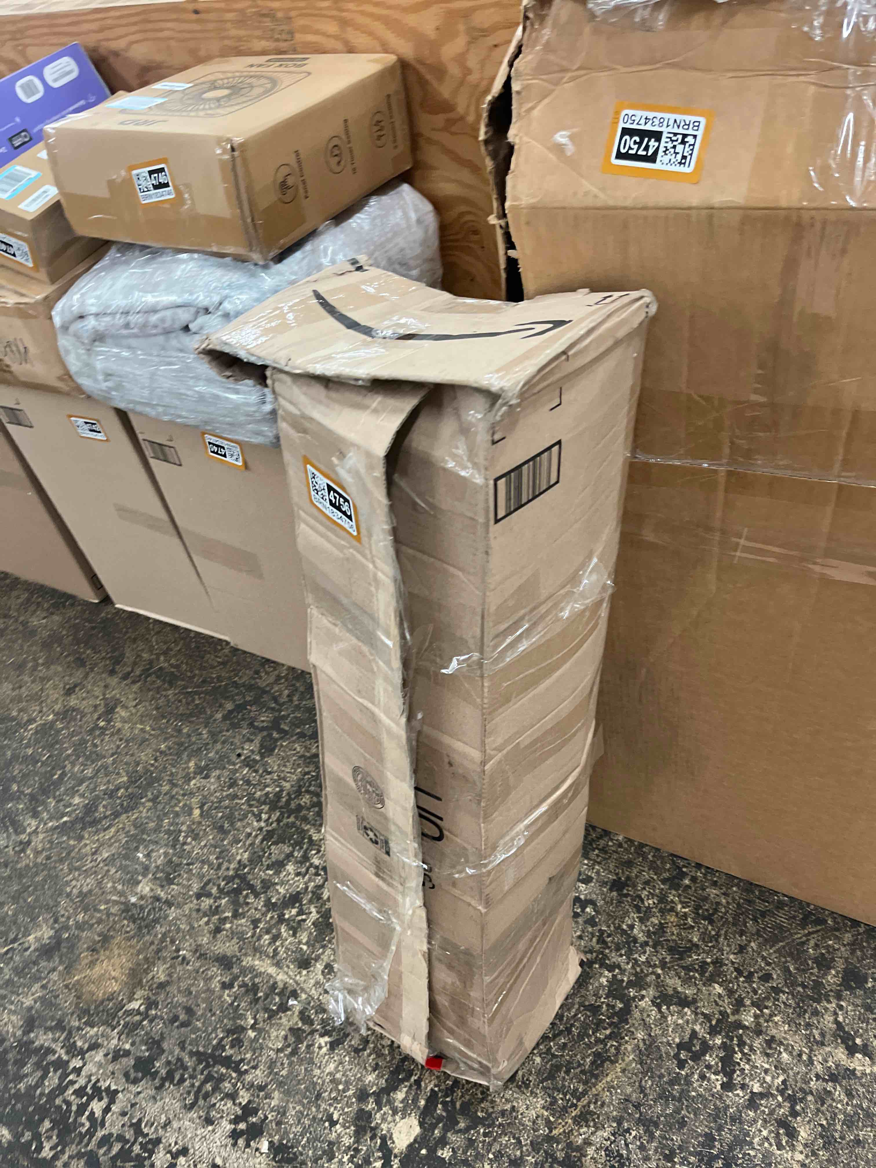 https://s3.amazonaws.com/lotting-images-prod/phillipi/BRN1834756_1753404041743.jpeg