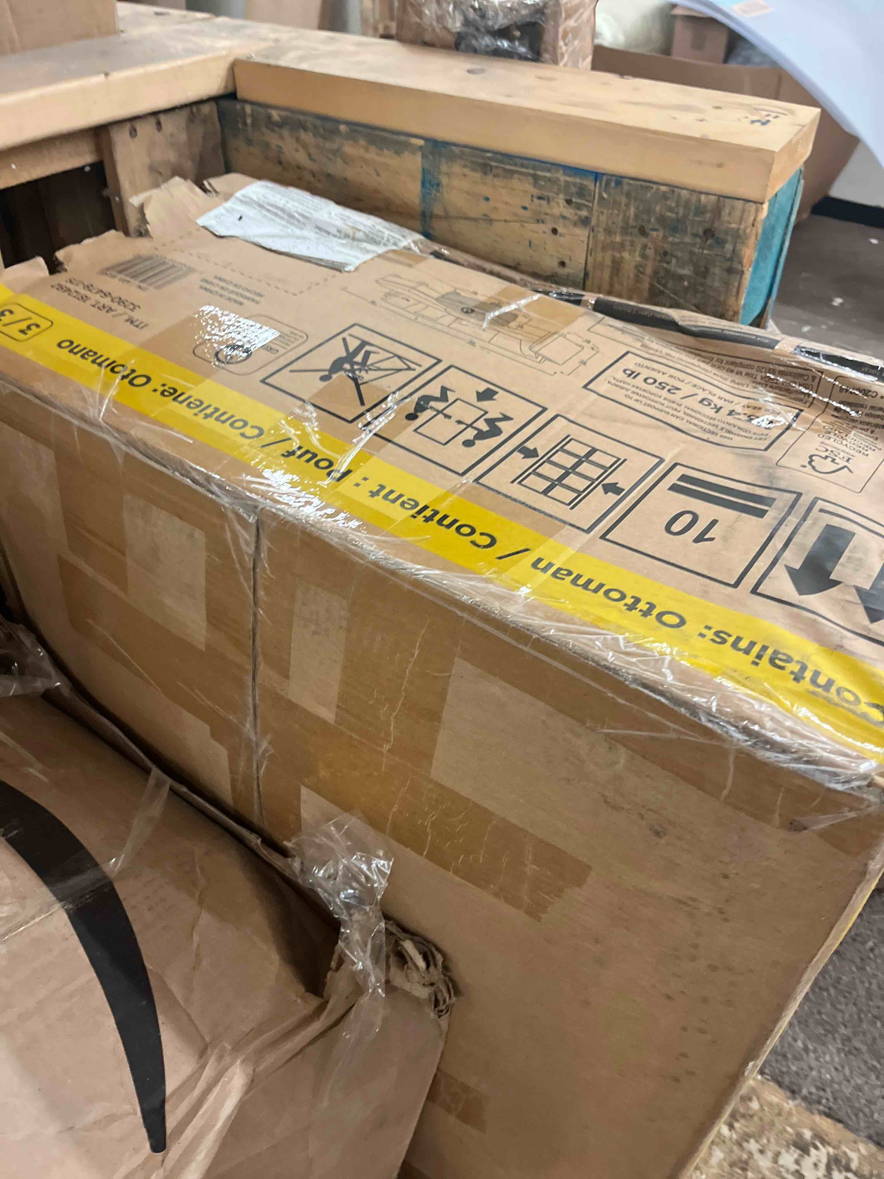 https://s3.amazonaws.com/lotting-images-prod/phillipi/BRN1834783_1753395882368.jpeg