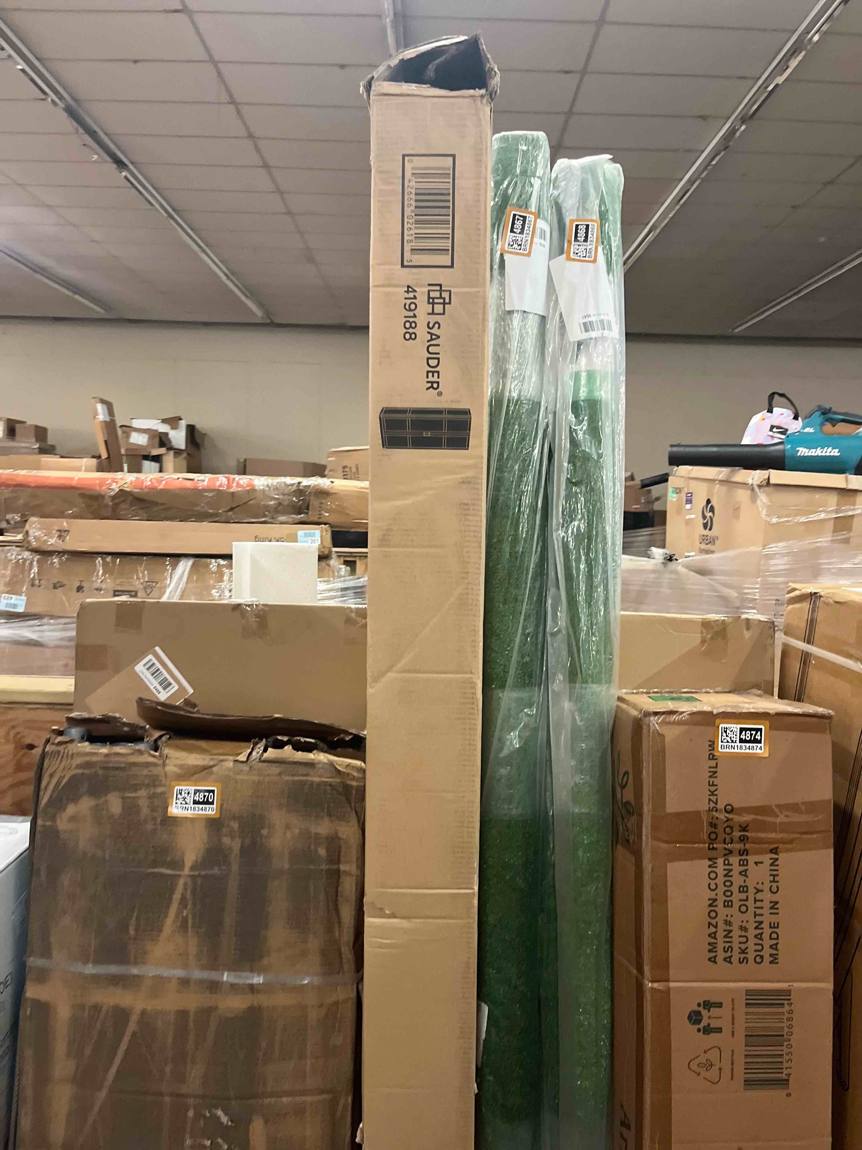 https://s3.amazonaws.com/lotting-images-prod/phillipi/BRN1834883_1753836109172.jpeg