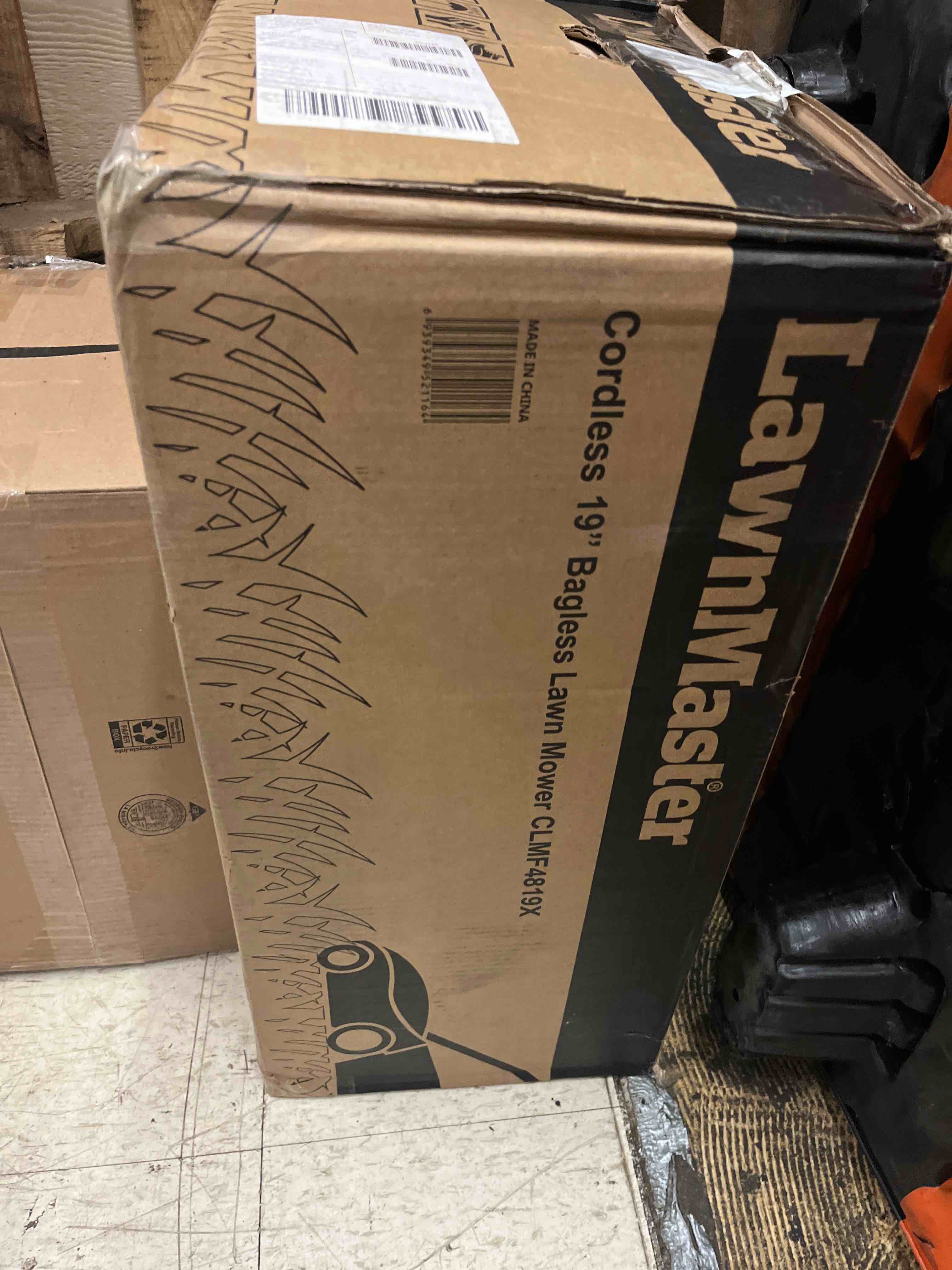 https://s3.amazonaws.com/lotting-images-prod/phillipi/BRN1834923_1753829325796.jpeg