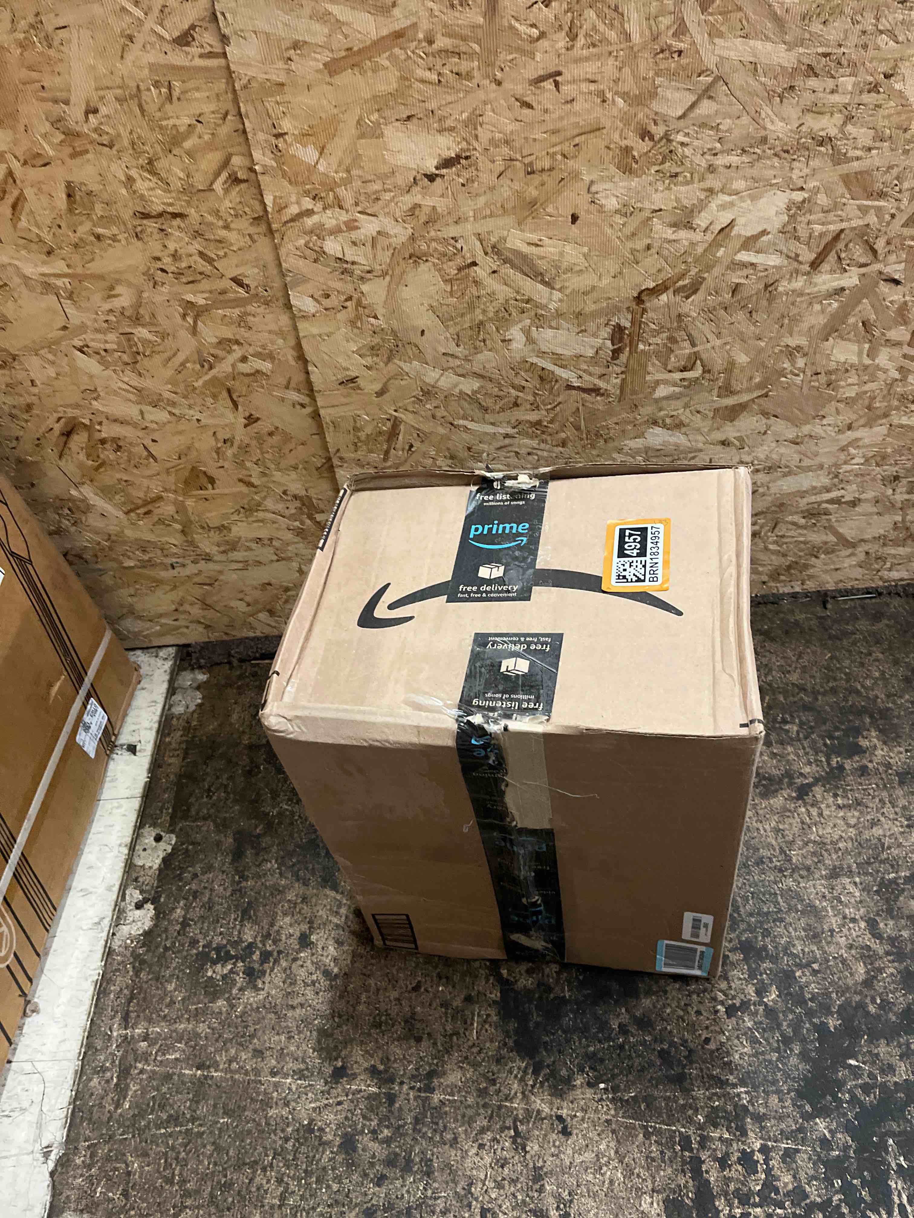 https://s3.amazonaws.com/lotting-images-prod/phillipi/BRN1834957_1753833162069.jpeg