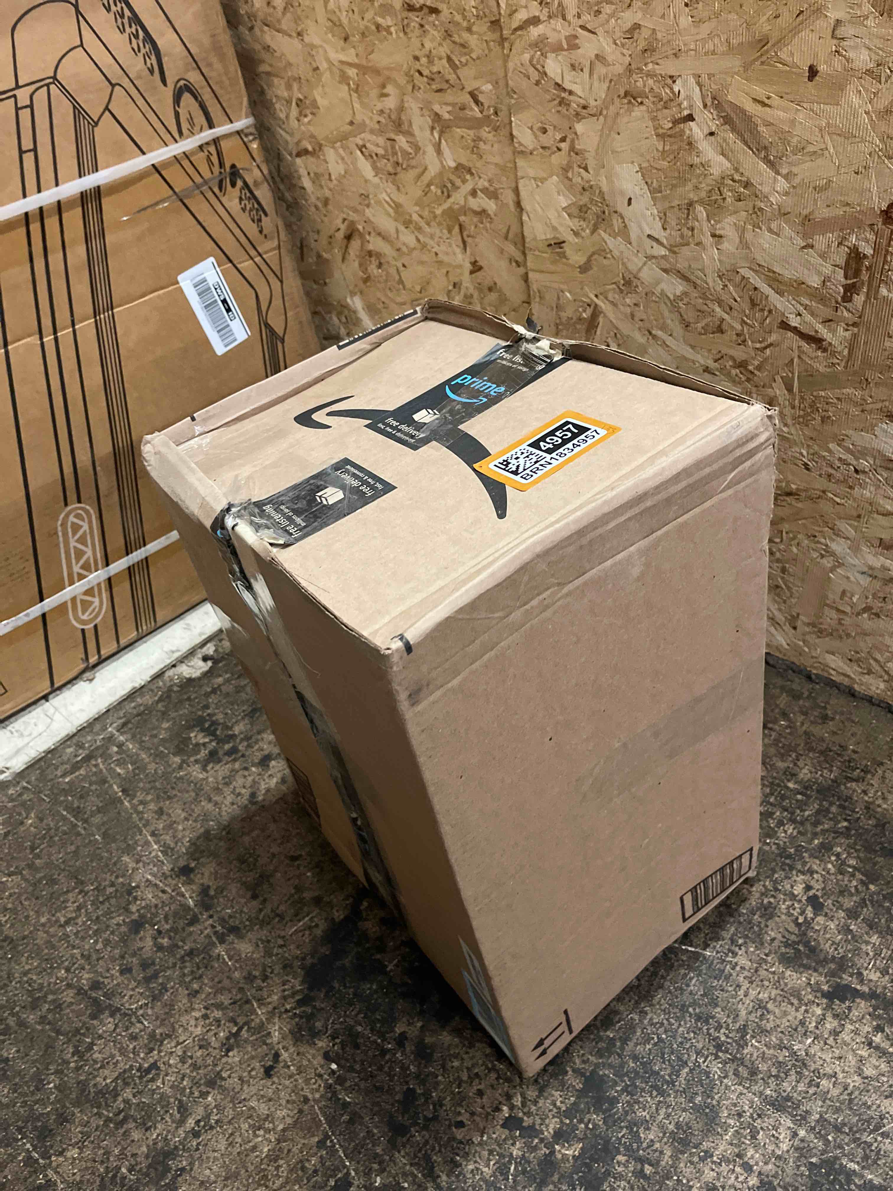 https://s3.amazonaws.com/lotting-images-prod/phillipi/BRN1834957_1753833164156.jpeg