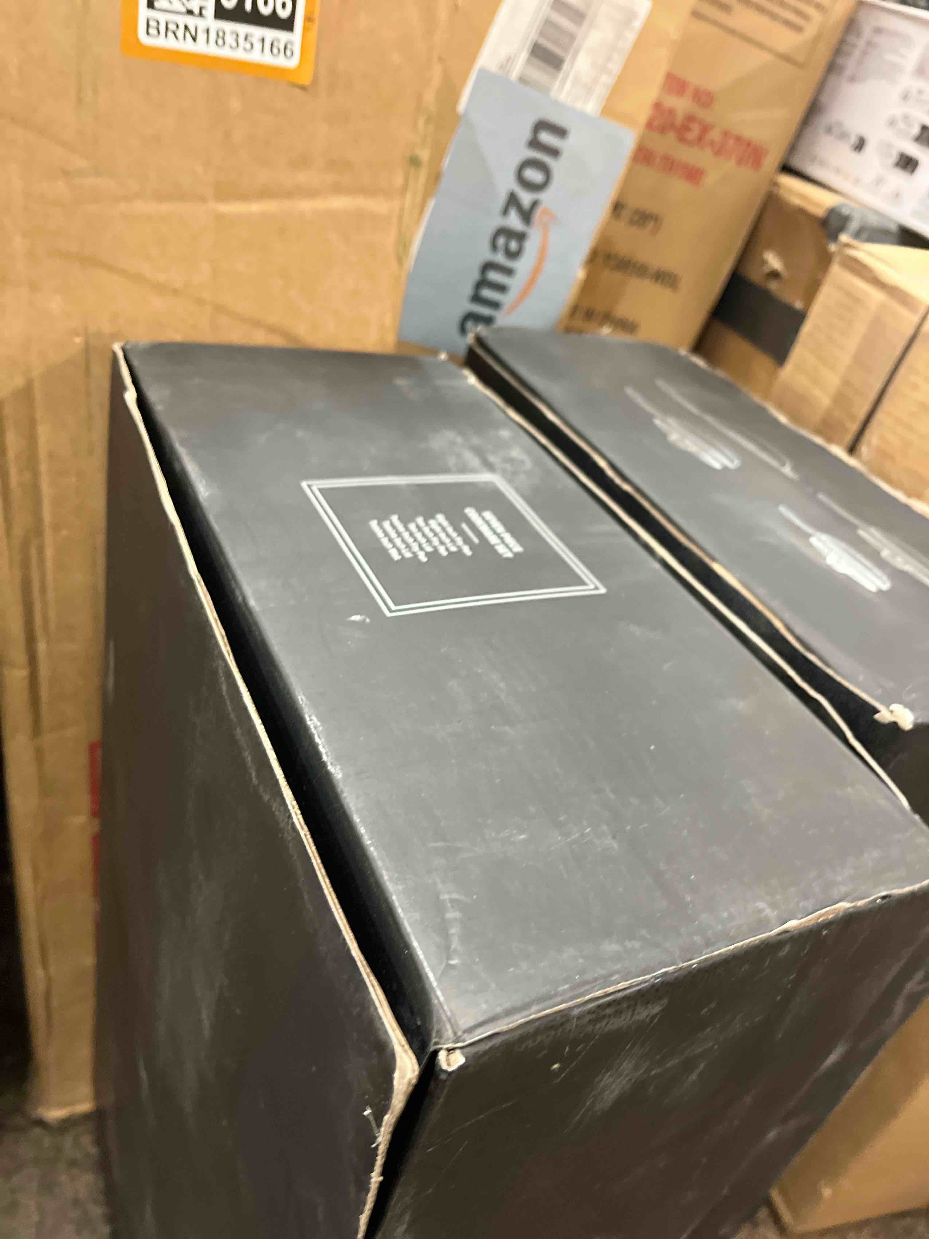 https://s3.amazonaws.com/lotting-images-prod/phillipi/BRN1835097_1753853752542.jpeg