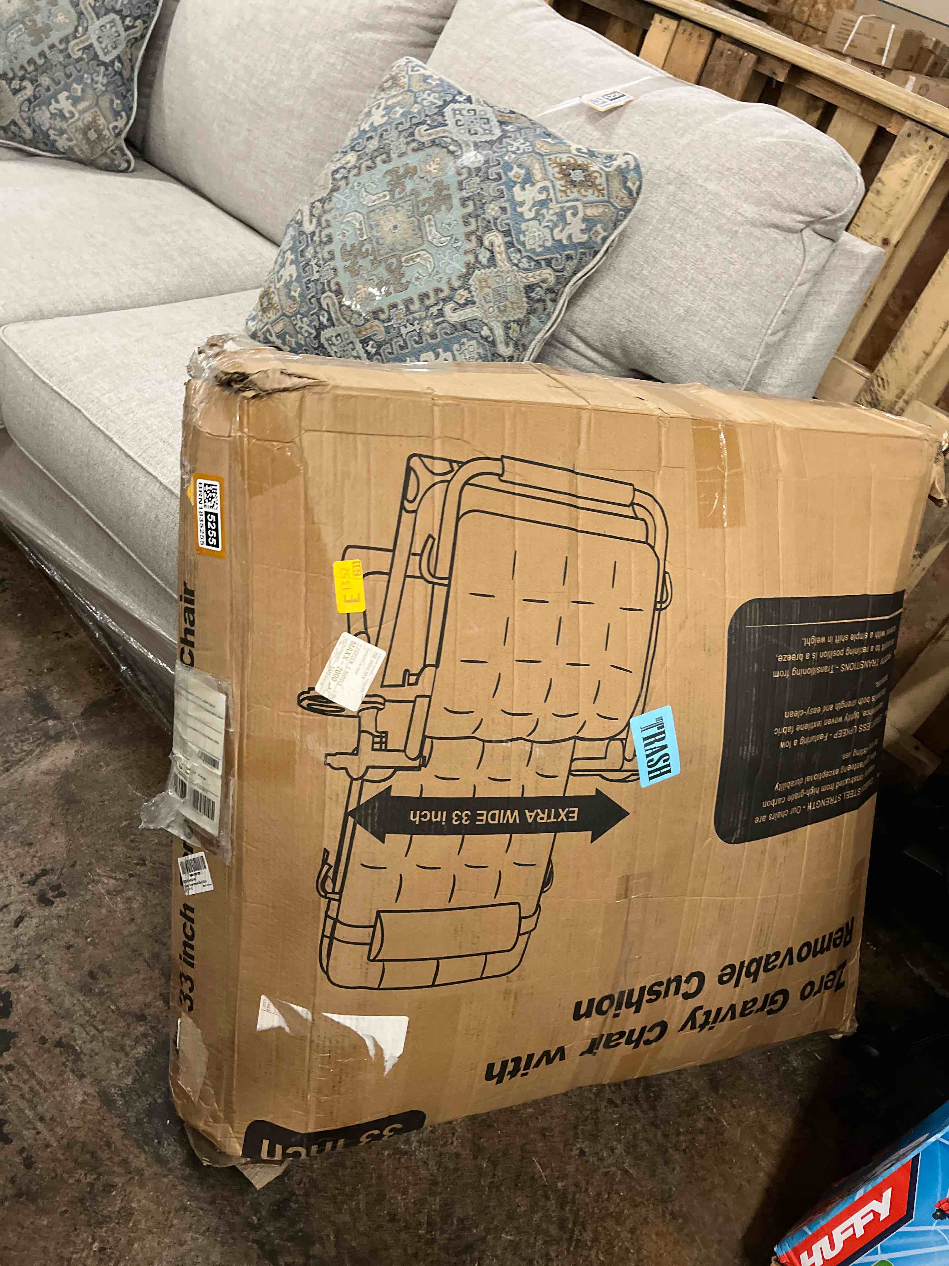 https://s3.amazonaws.com/lotting-images-prod/phillipi/BRN1835255_1753971142696.jpeg