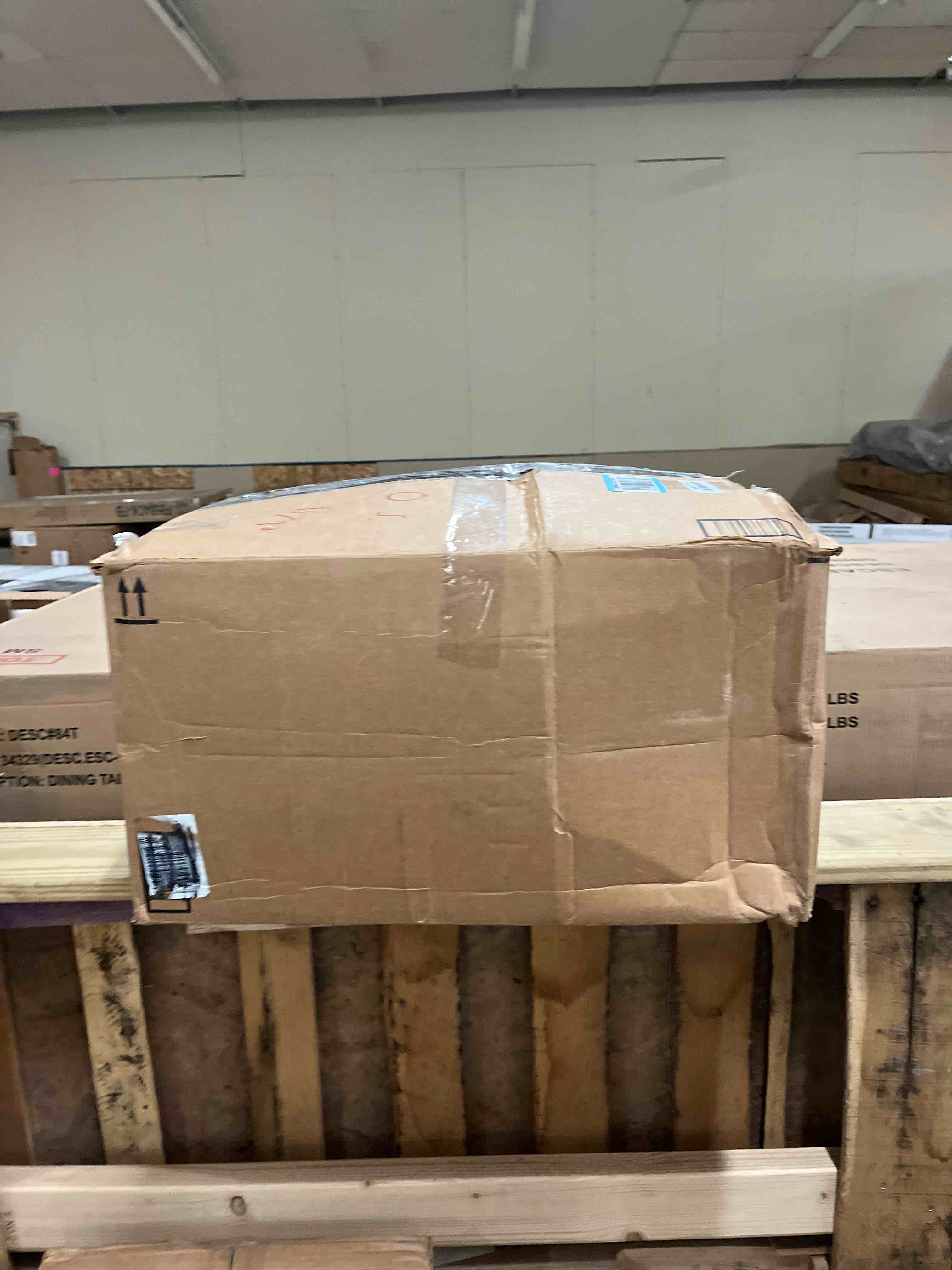 https://s3.amazonaws.com/lotting-images-prod/phillipi/BRN1835271_1753973712065.jpeg