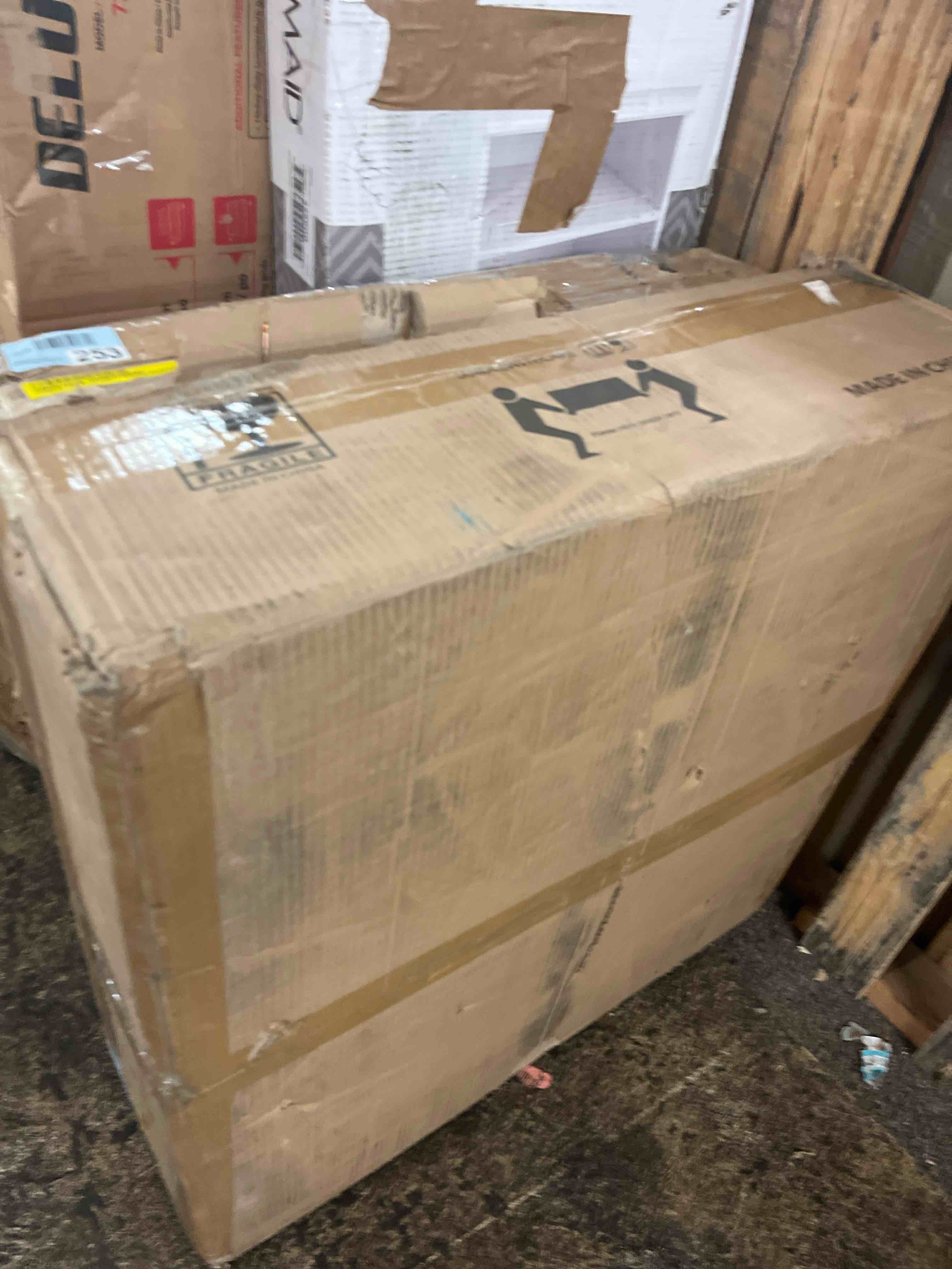 https://s3.amazonaws.com/lotting-images-prod/phillipi/BRN1835299_1753976092051.jpeg