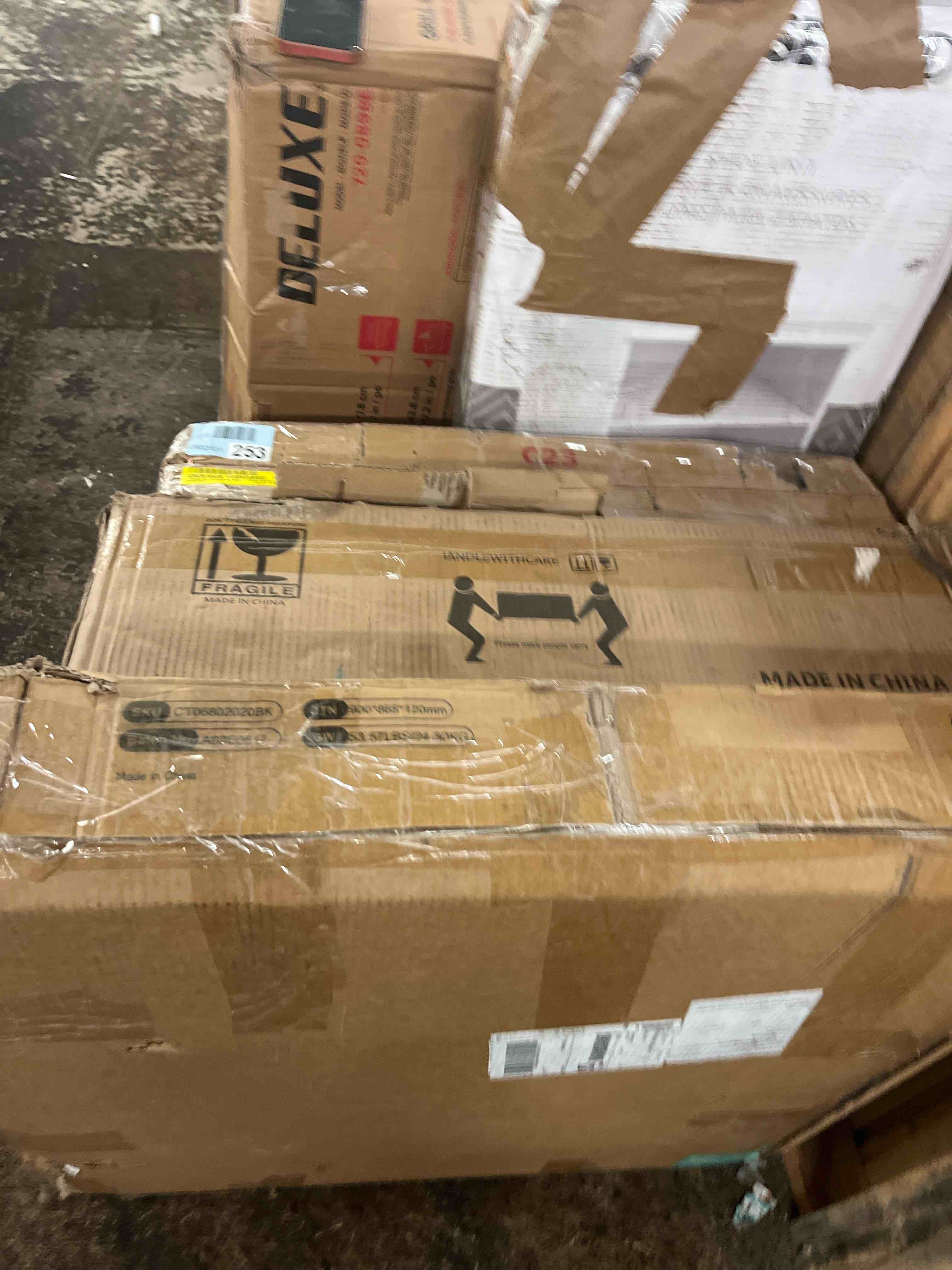 https://s3.amazonaws.com/lotting-images-prod/phillipi/BRN1835307_1753976233538.jpeg