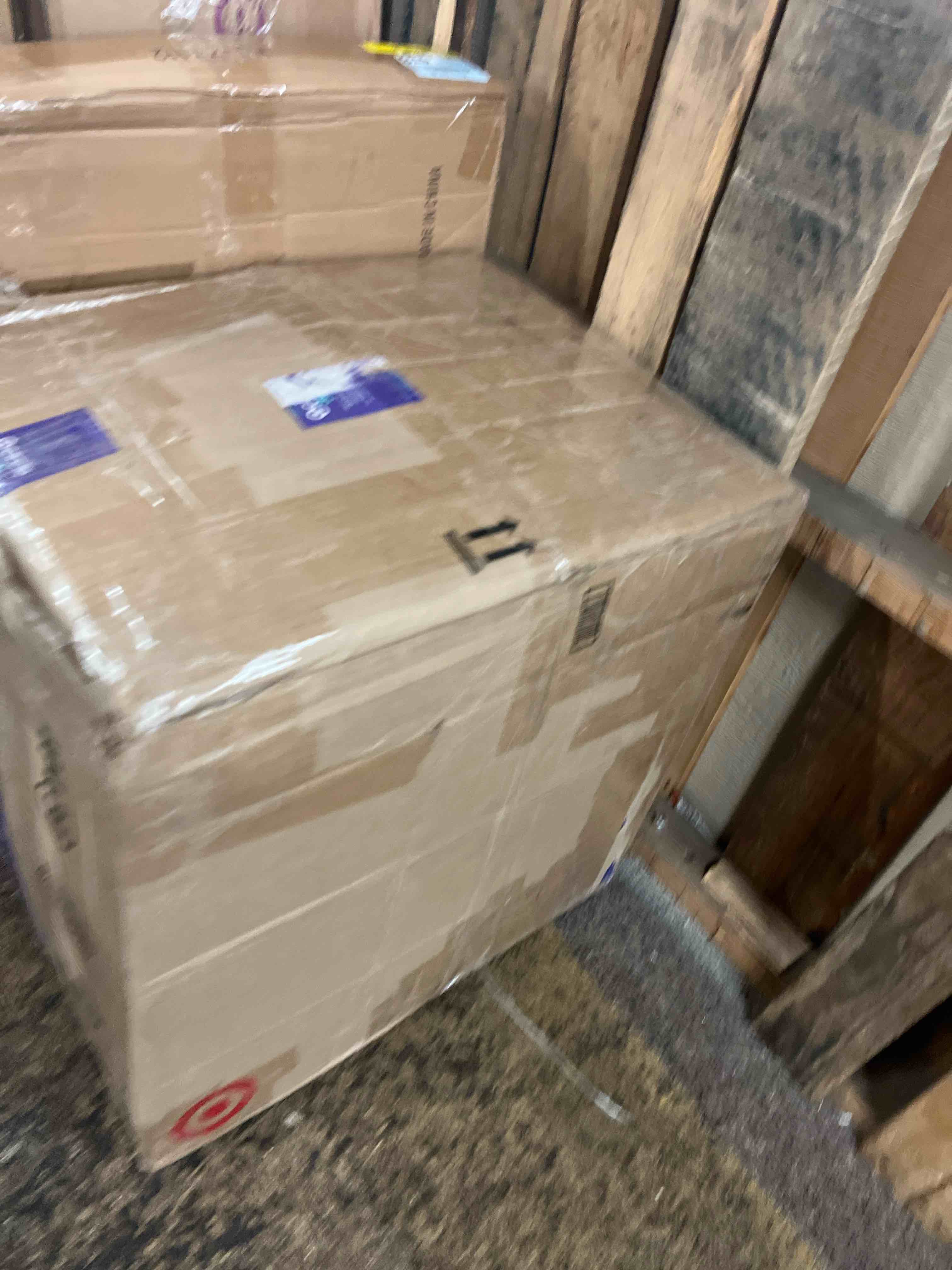 https://s3.amazonaws.com/lotting-images-prod/phillipi/BRN1835315_1753977180937.jpeg