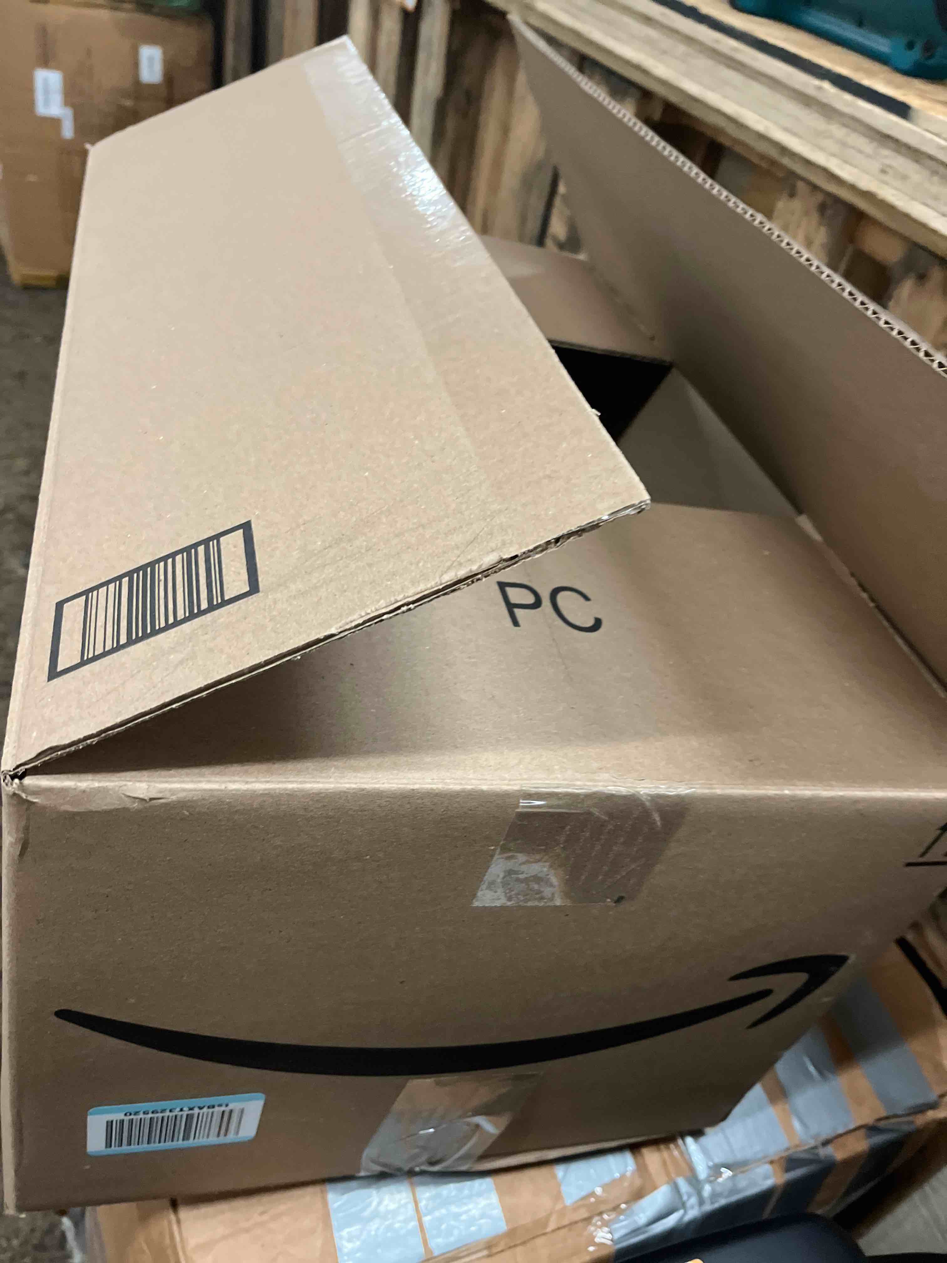 https://s3.amazonaws.com/lotting-images-prod/phillipi/BRN1835326_1753980634638.jpeg