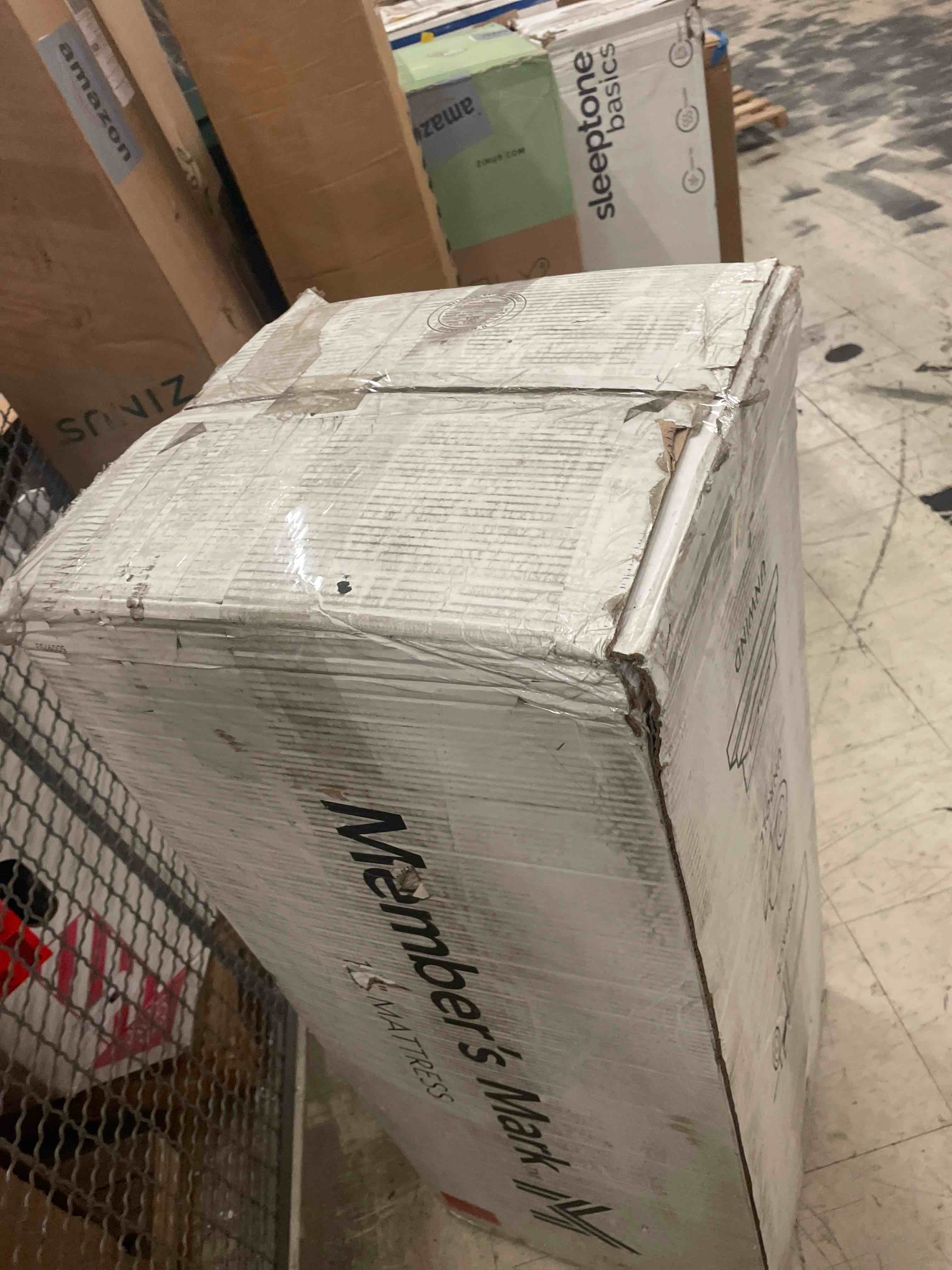 https://s3.amazonaws.com/lotting-images-prod/phillipi/BRN1835467_1756080326819.jpeg