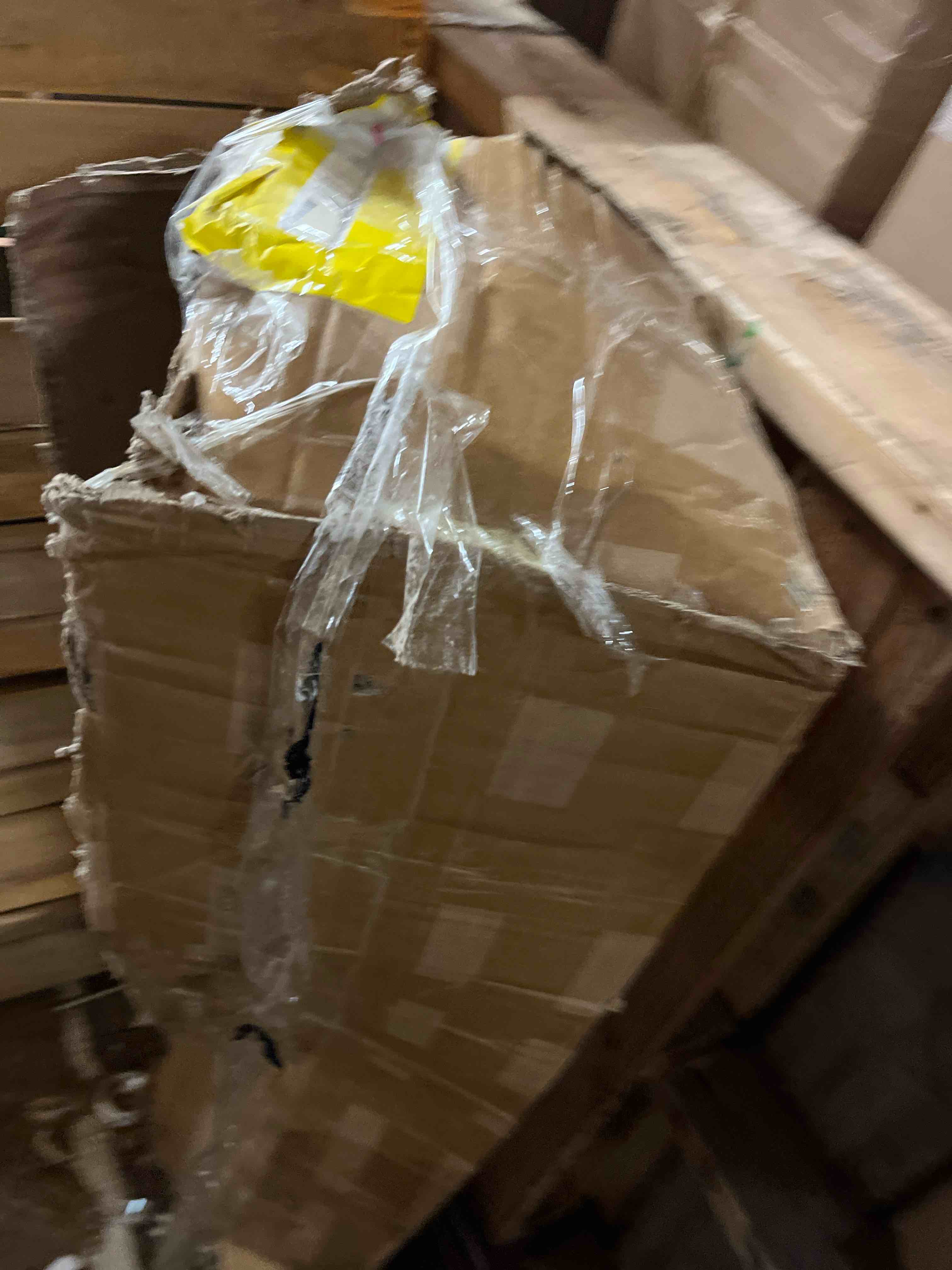 https://s3.amazonaws.com/lotting-images-prod/phillipi/BRN1835479_1754022423429.jpeg