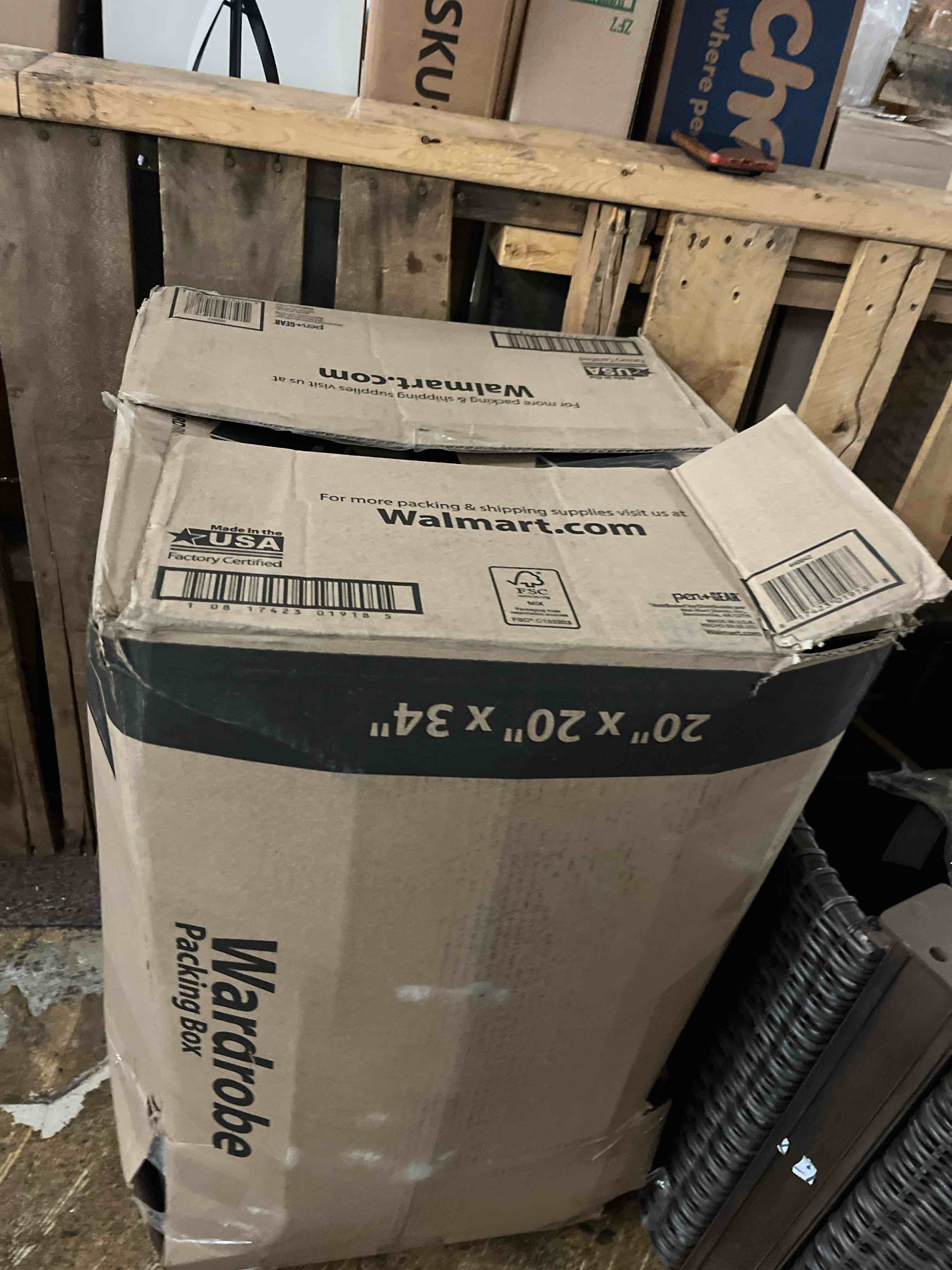 https://s3.amazonaws.com/lotting-images-prod/phillipi/BRN1835480_1754022296359.jpeg