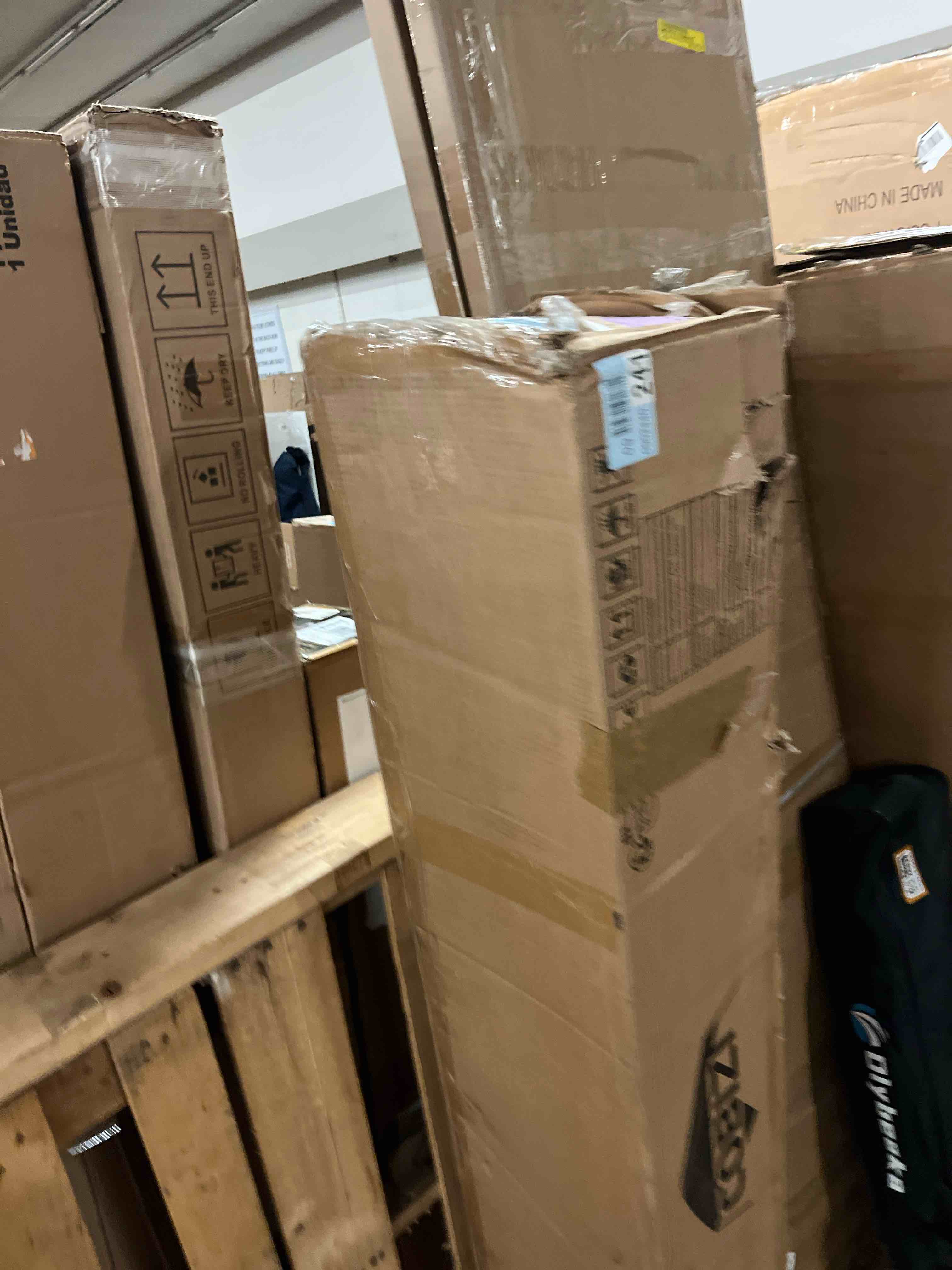 https://s3.amazonaws.com/lotting-images-prod/phillipi/BRN1835490_1754019393832.jpeg