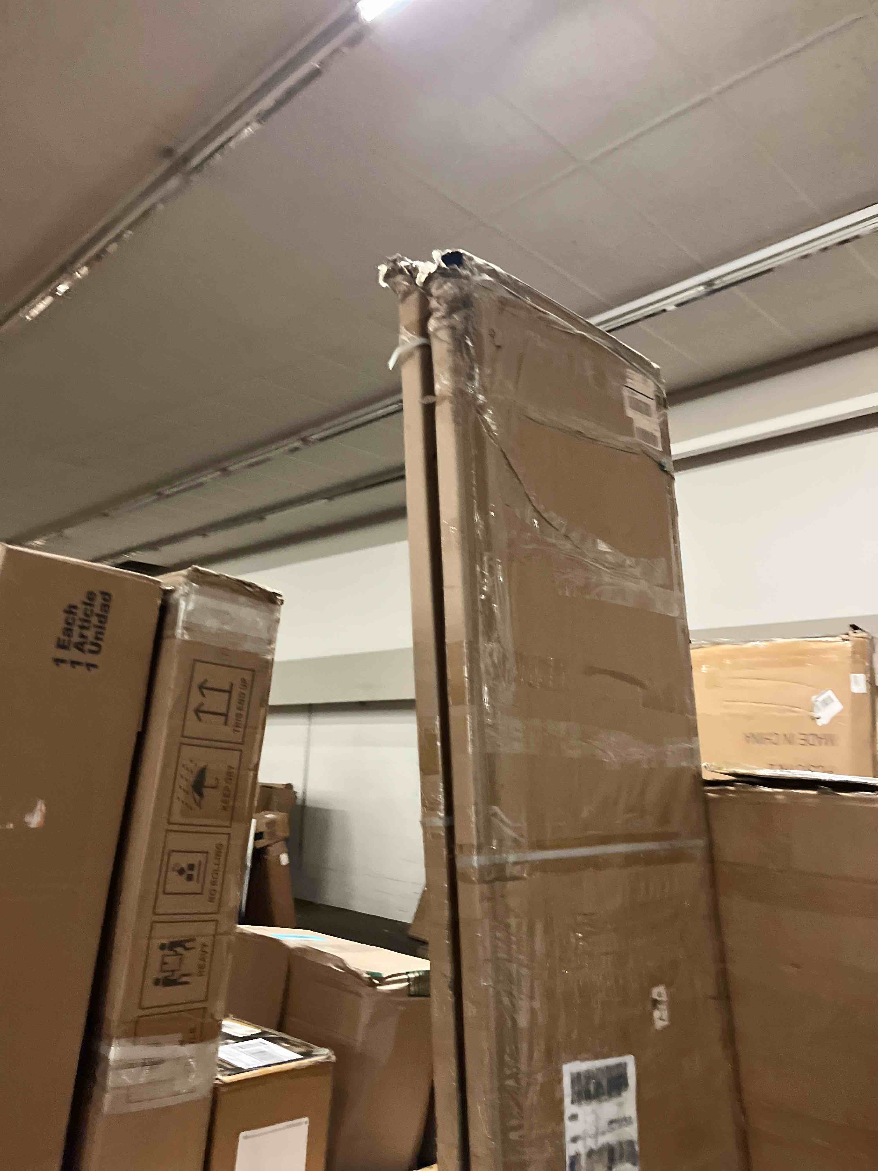 https://s3.amazonaws.com/lotting-images-prod/phillipi/BRN1835495_1754018677456.jpeg