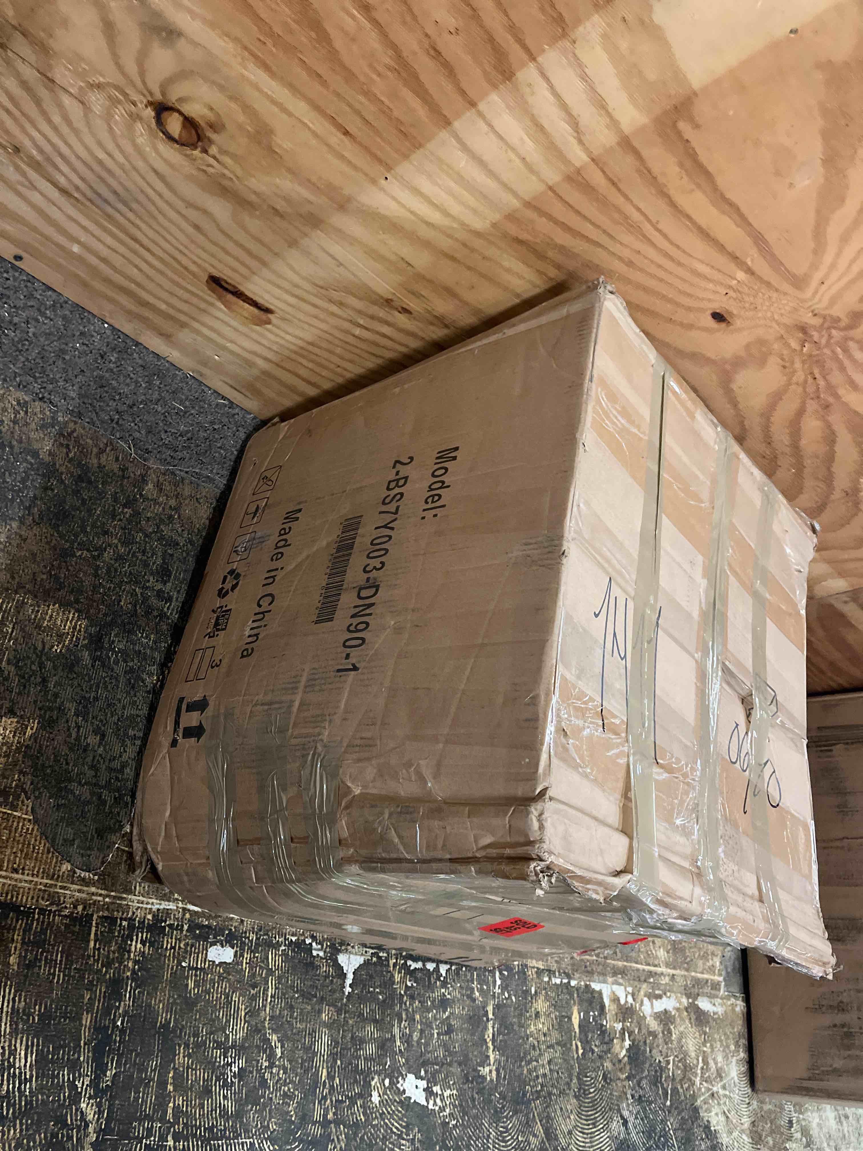 https://s3.amazonaws.com/lotting-images-prod/phillipi/BRN1835732_1754601209339.jpeg