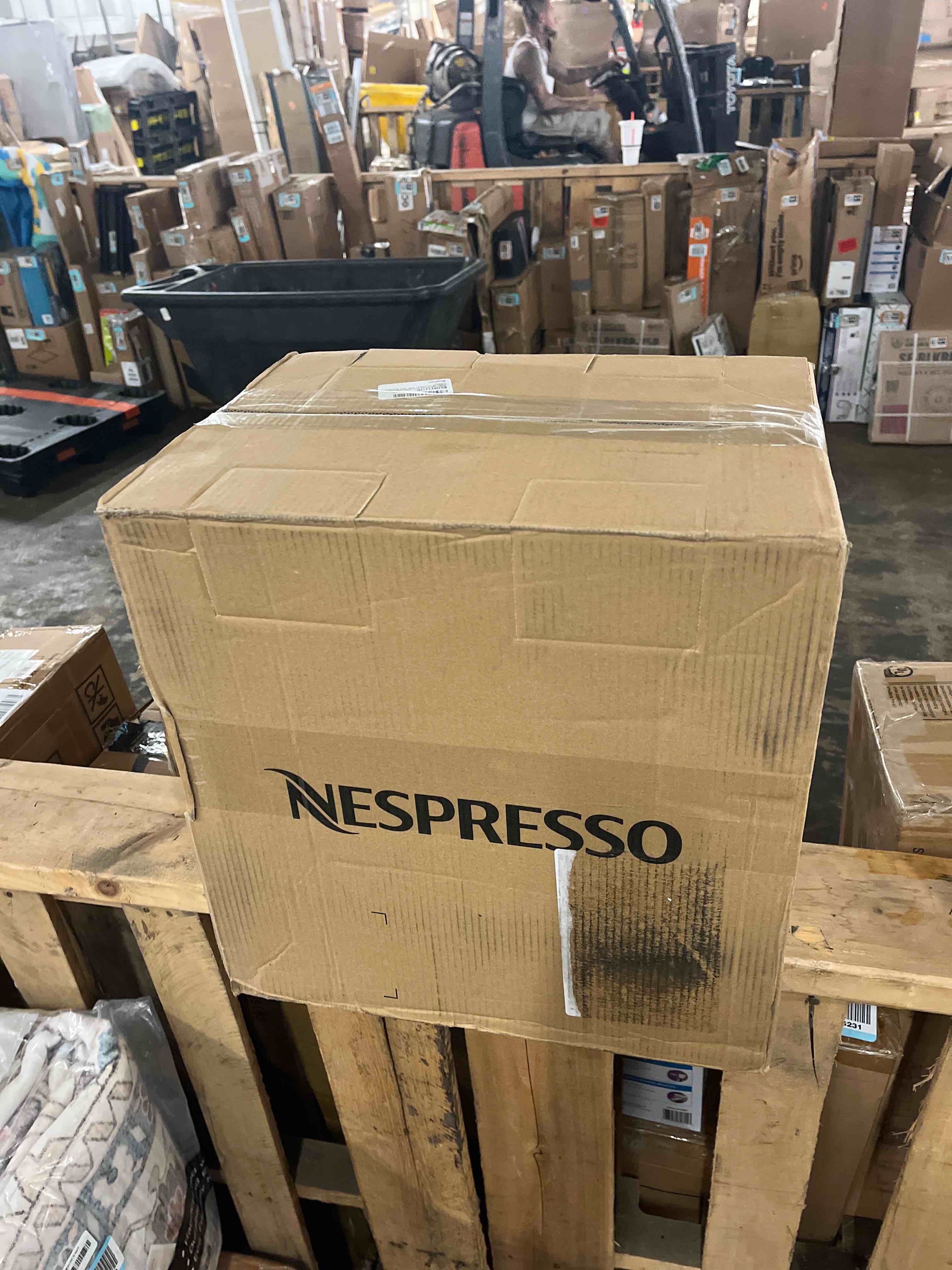 https://s3.amazonaws.com/lotting-images-prod/phillipi/BRN1835812_1754342048650.jpeg