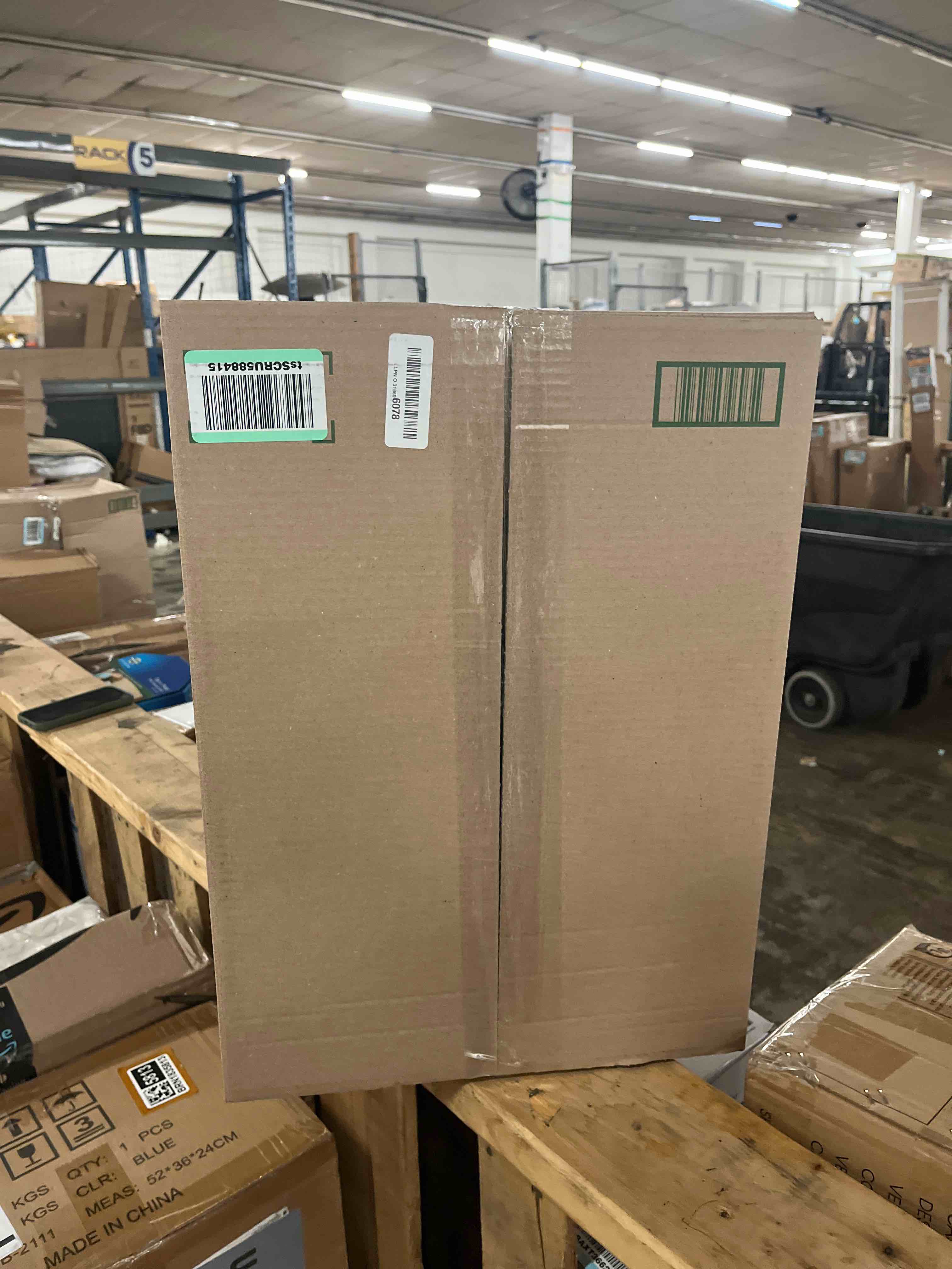 https://s3.amazonaws.com/lotting-images-prod/phillipi/BRN1835815_1754342508913.jpeg