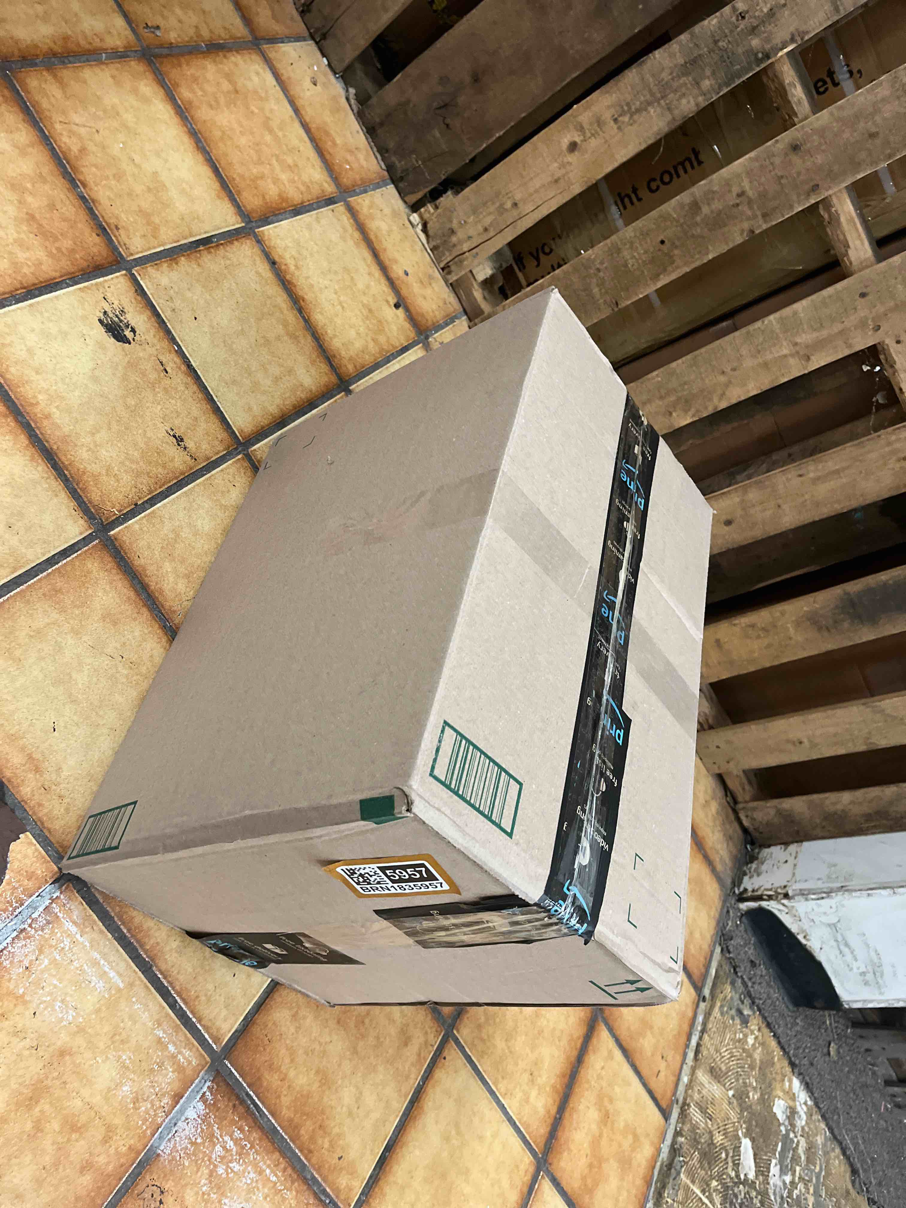 https://s3.amazonaws.com/lotting-images-prod/phillipi/BRN1835957_1754510188690.jpeg