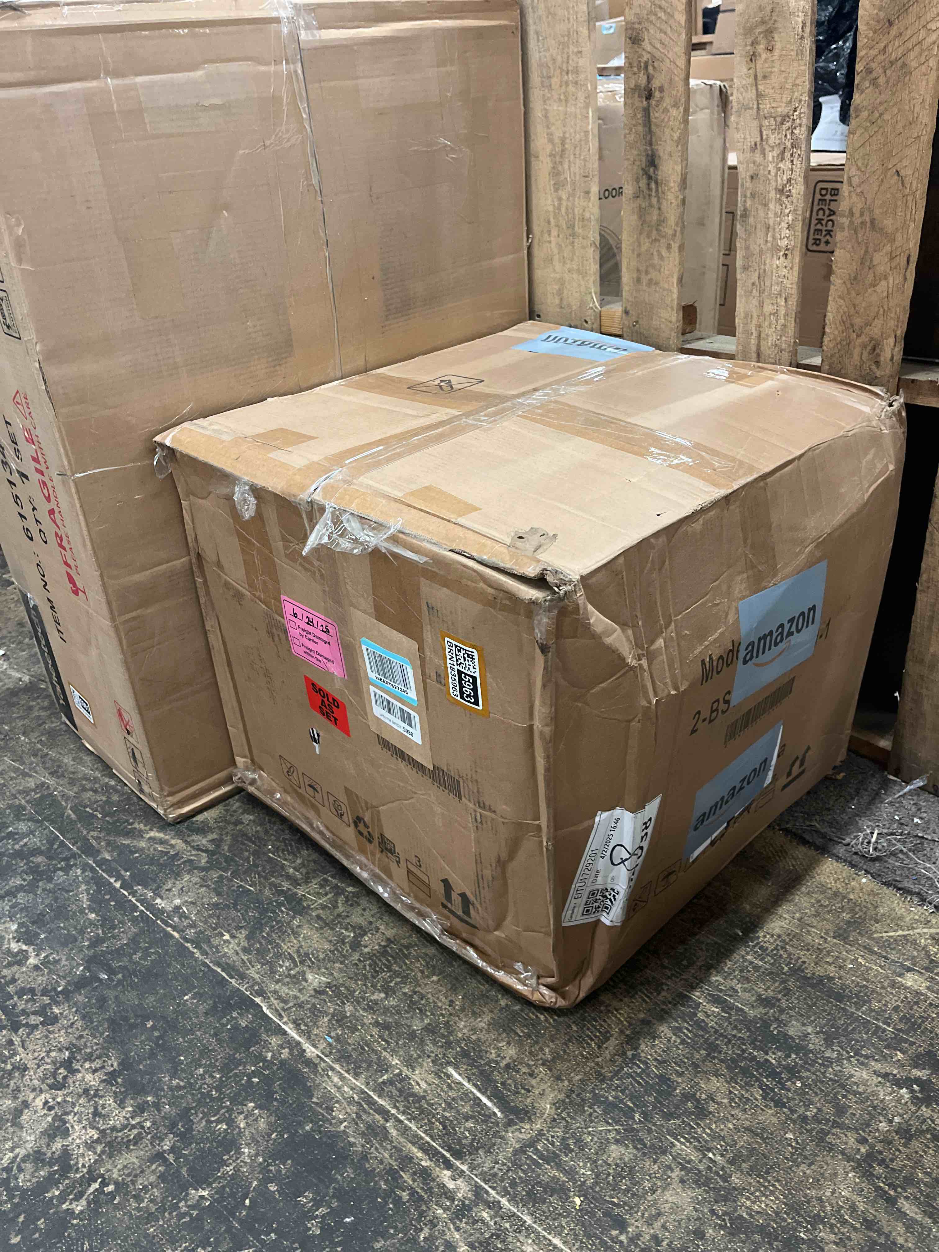 https://s3.amazonaws.com/lotting-images-prod/phillipi/BRN1835963_1754509149384.jpeg