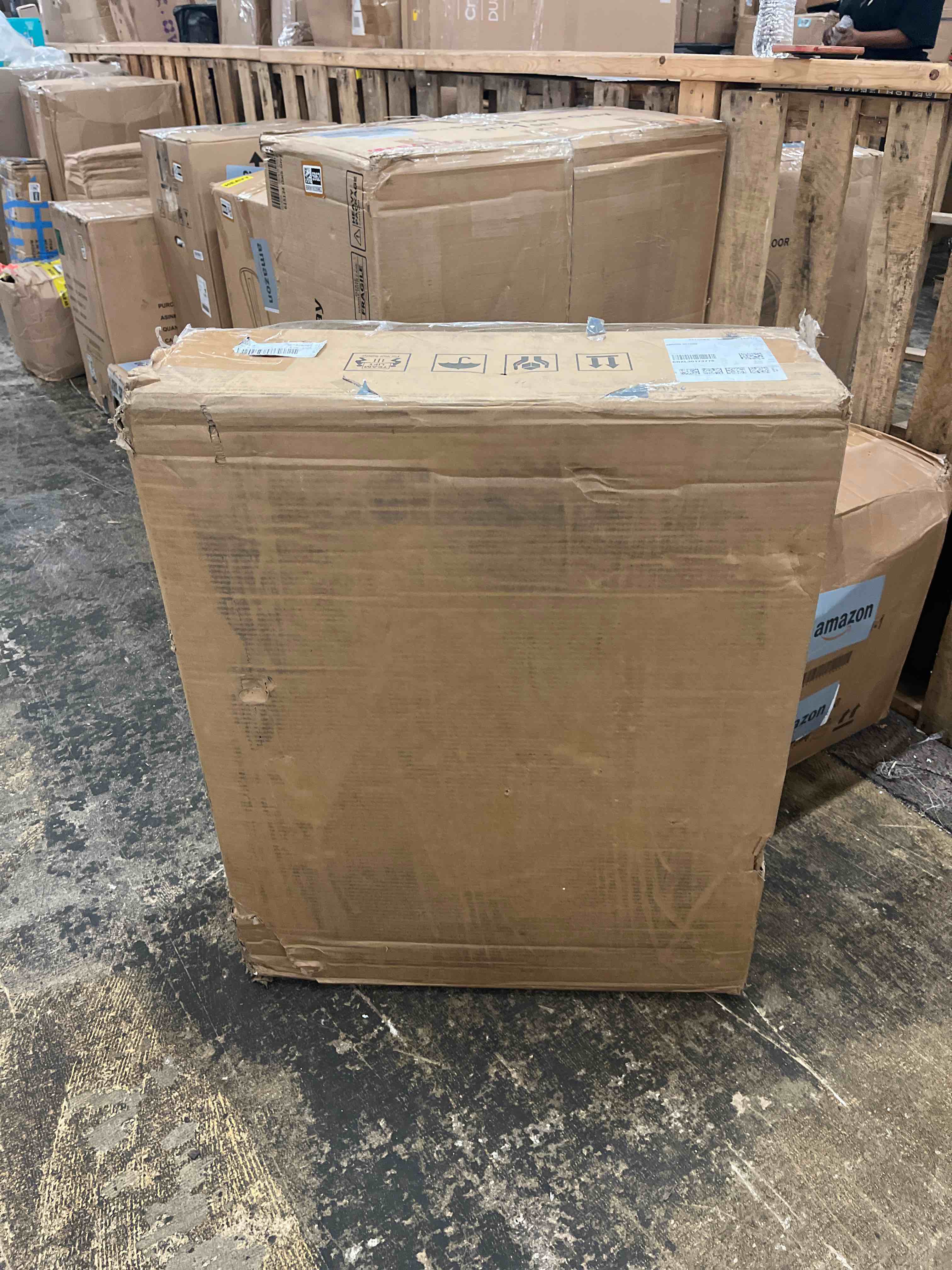 https://s3.amazonaws.com/lotting-images-prod/phillipi/BRN1835964_1754509368409.jpeg