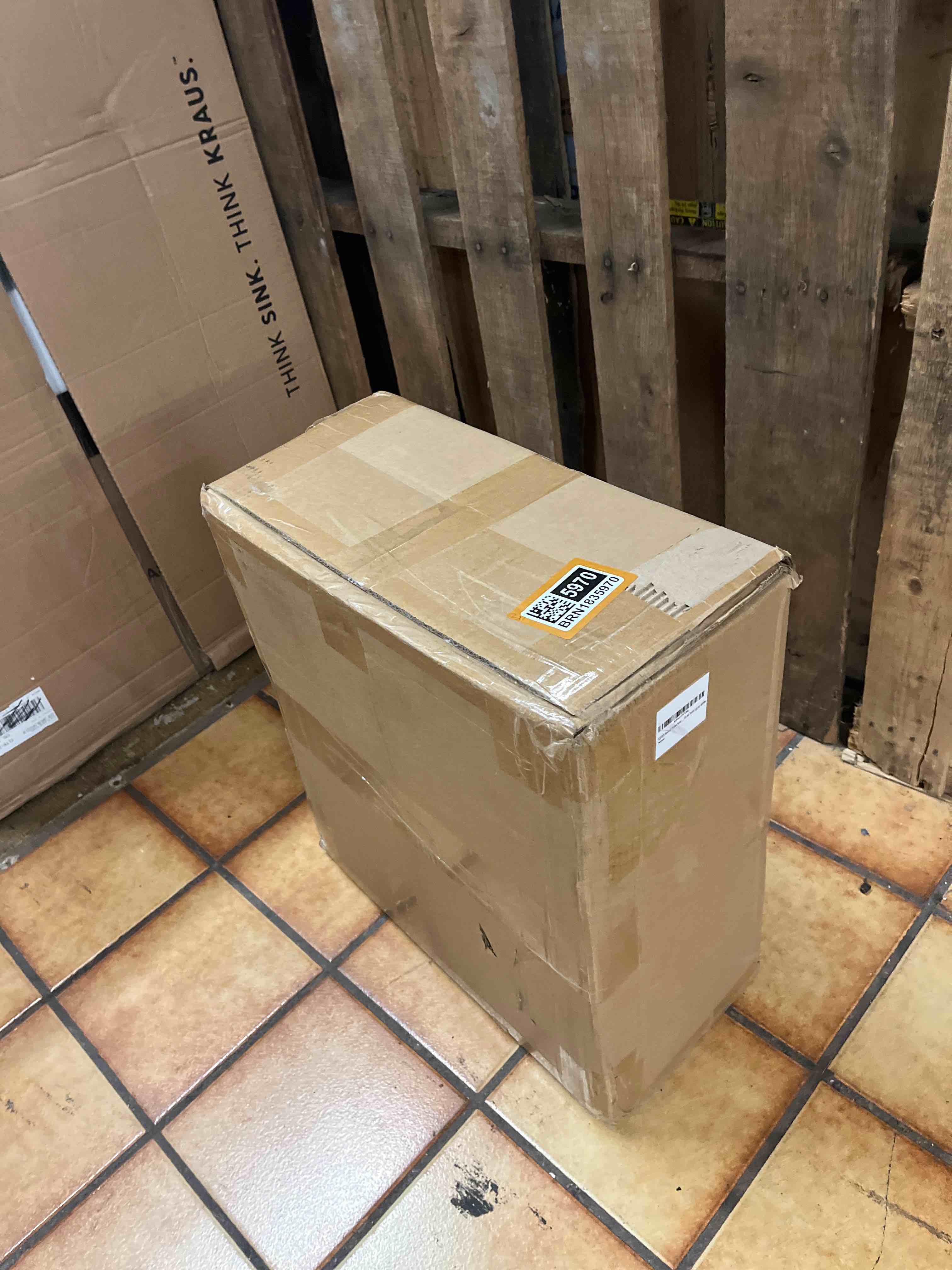 https://s3.amazonaws.com/lotting-images-prod/phillipi/BRN1835970_1754510534896.jpeg