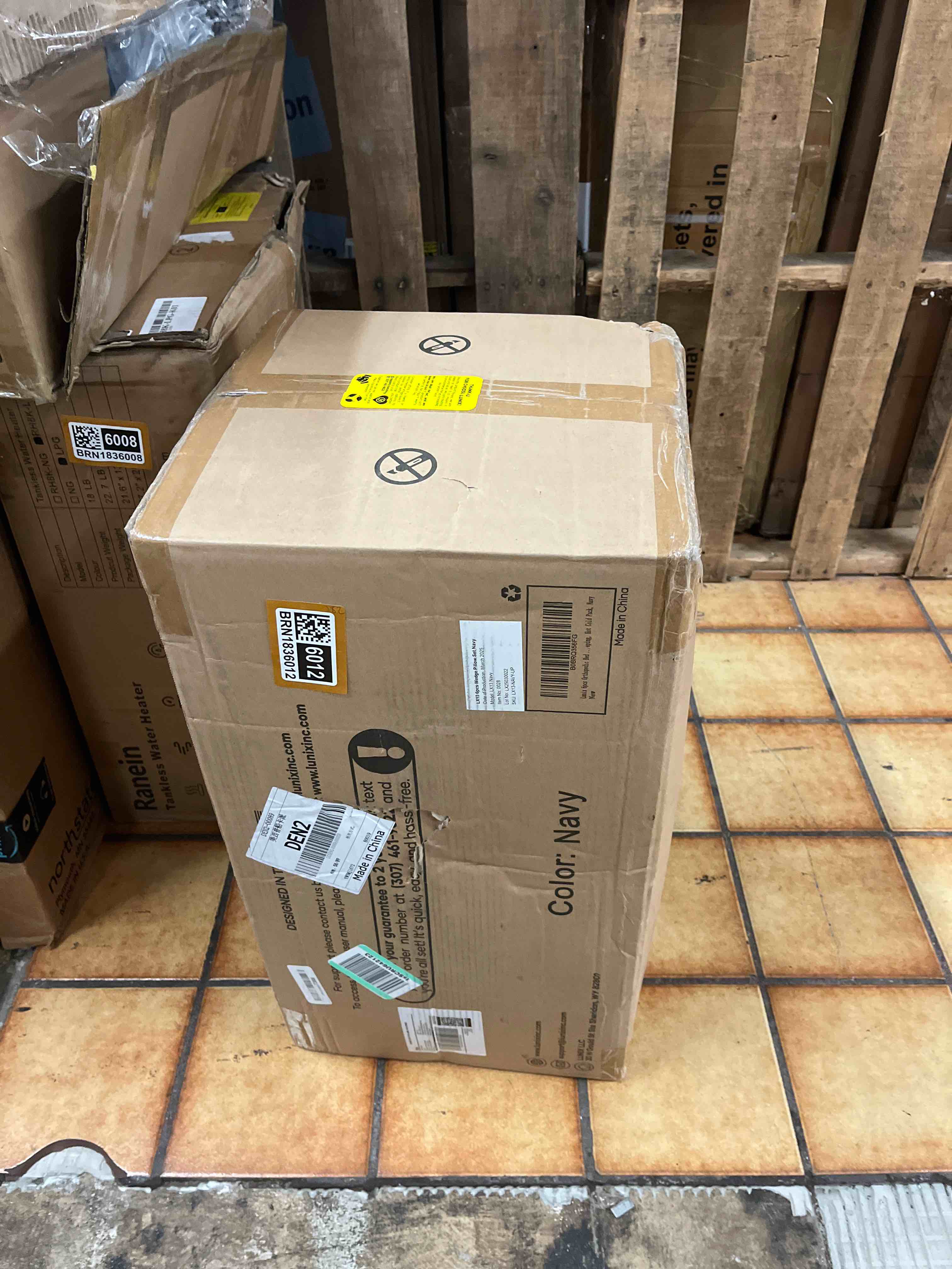 https://s3.amazonaws.com/lotting-images-prod/phillipi/BRN1836012_1754514925248.jpeg