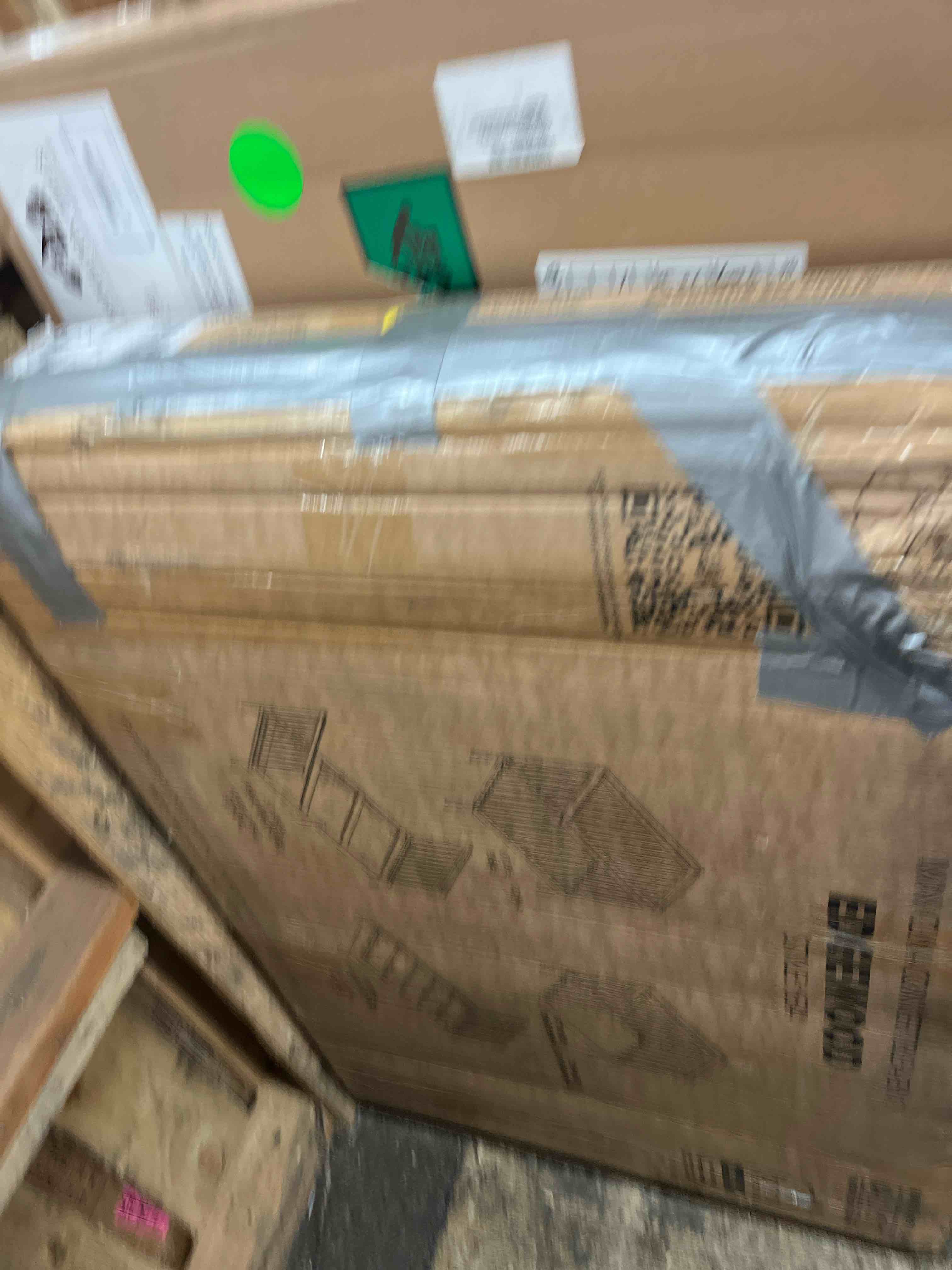 https://s3.amazonaws.com/lotting-images-prod/phillipi/BRN1836071_1754510402963.jpeg