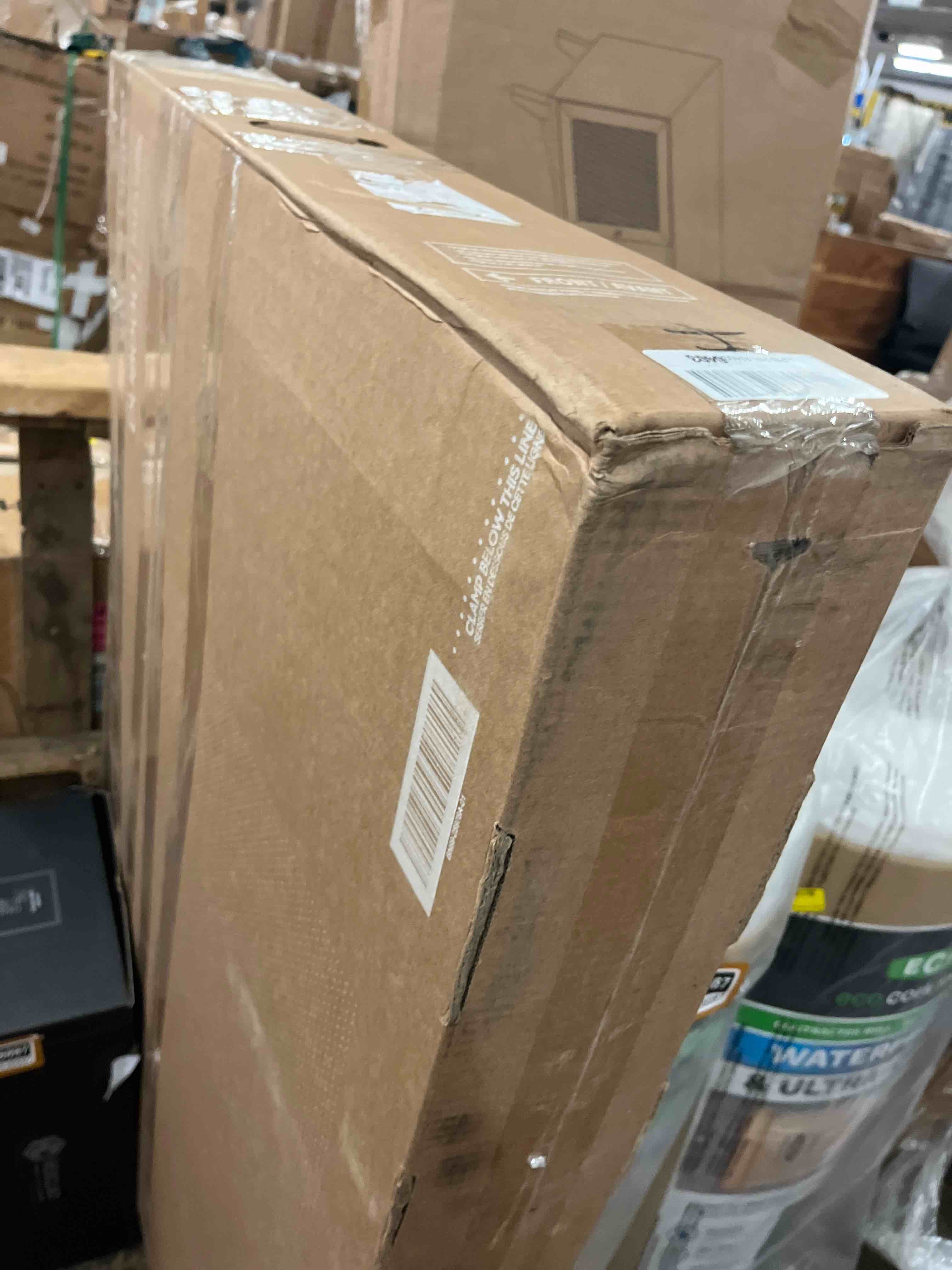 https://s3.amazonaws.com/lotting-images-prod/phillipi/BRN1836078_1754506861580.jpeg