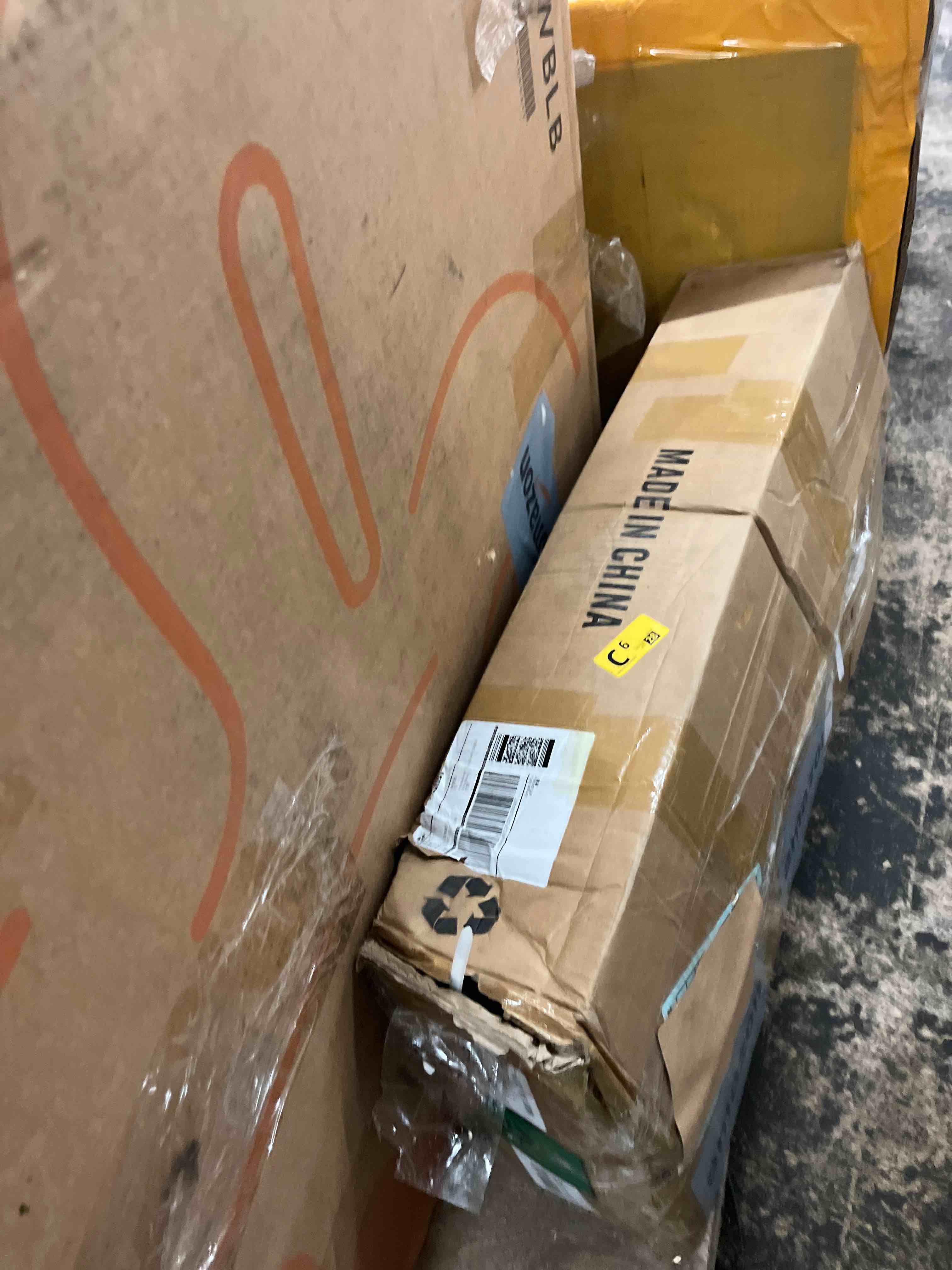 https://s3.amazonaws.com/lotting-images-prod/phillipi/BRN1836080_1754509085407.jpeg