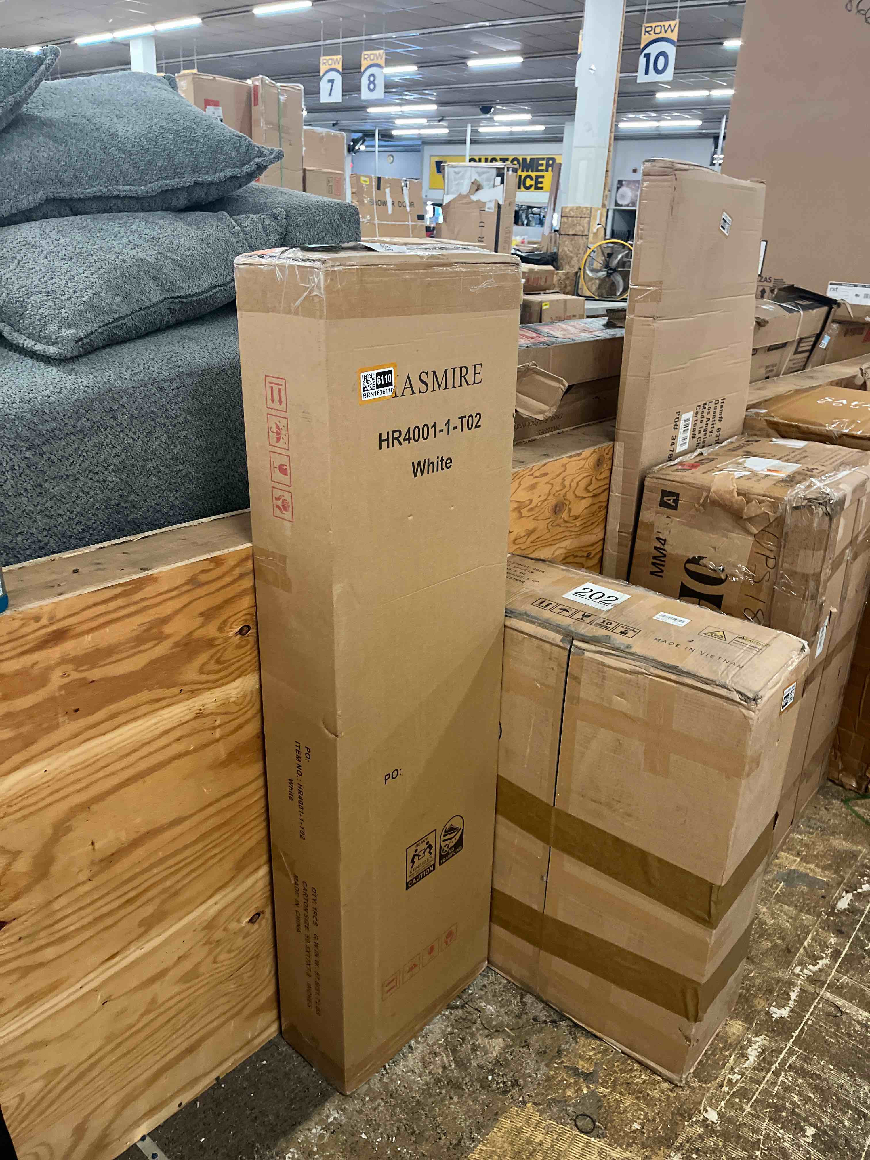 https://s3.amazonaws.com/lotting-images-prod/phillipi/BRN1836110_1754607384879.jpeg