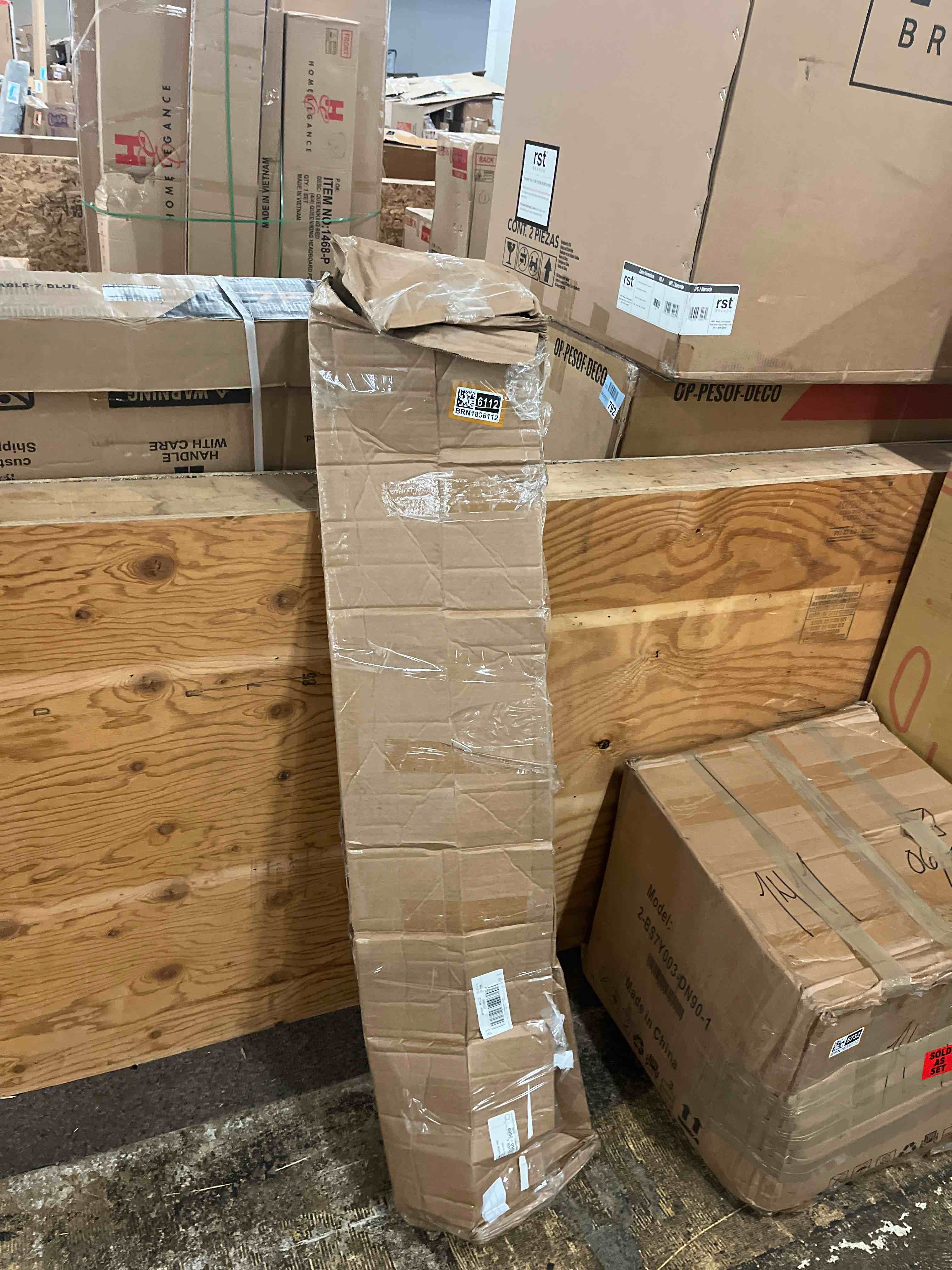 https://s3.amazonaws.com/lotting-images-prod/phillipi/BRN1836112_1754605020636.jpeg