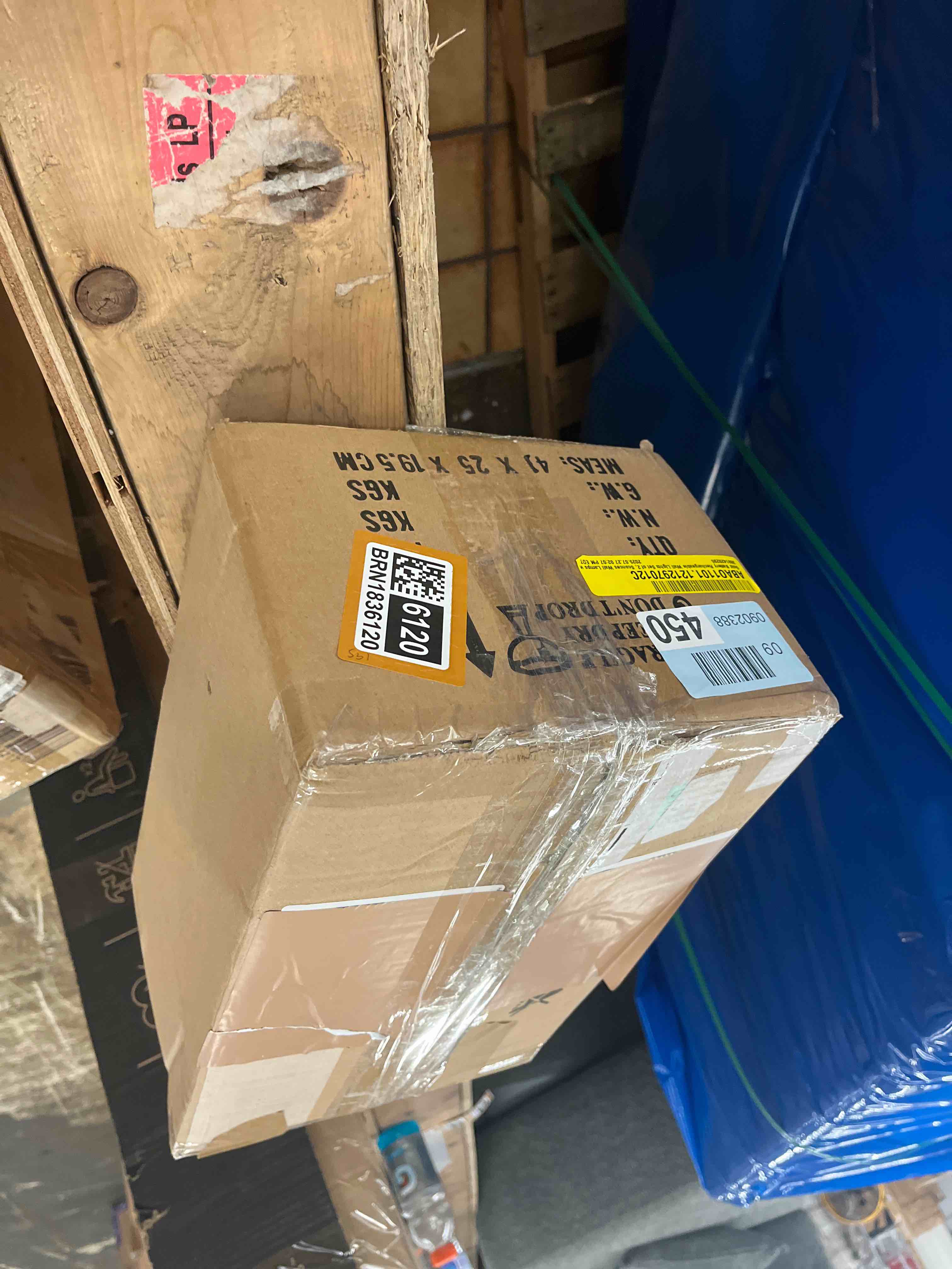 https://s3.amazonaws.com/lotting-images-prod/phillipi/BRN1836120_1754610166492.jpeg