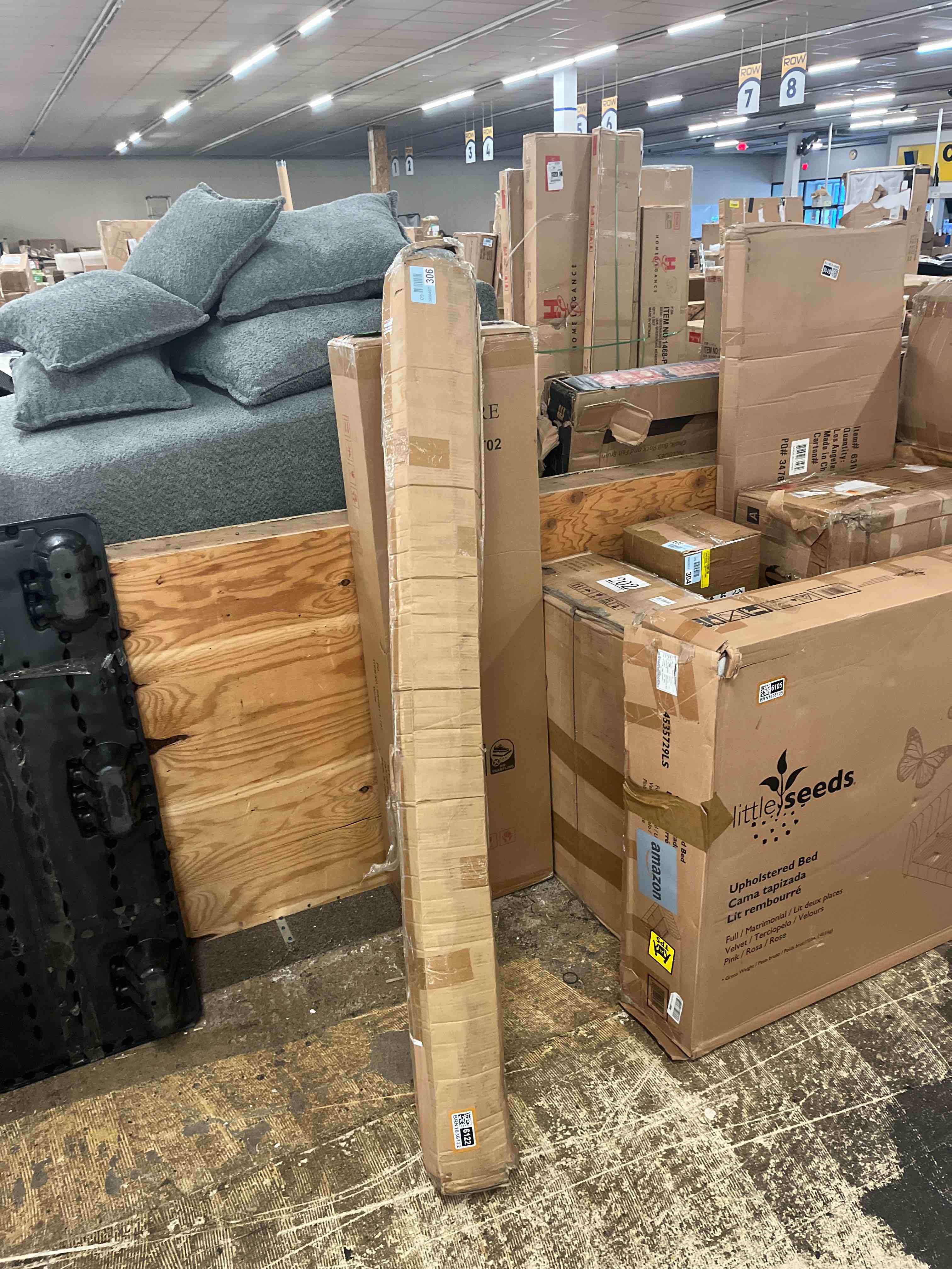 https://s3.amazonaws.com/lotting-images-prod/phillipi/BRN1836122_1754610572250.jpeg