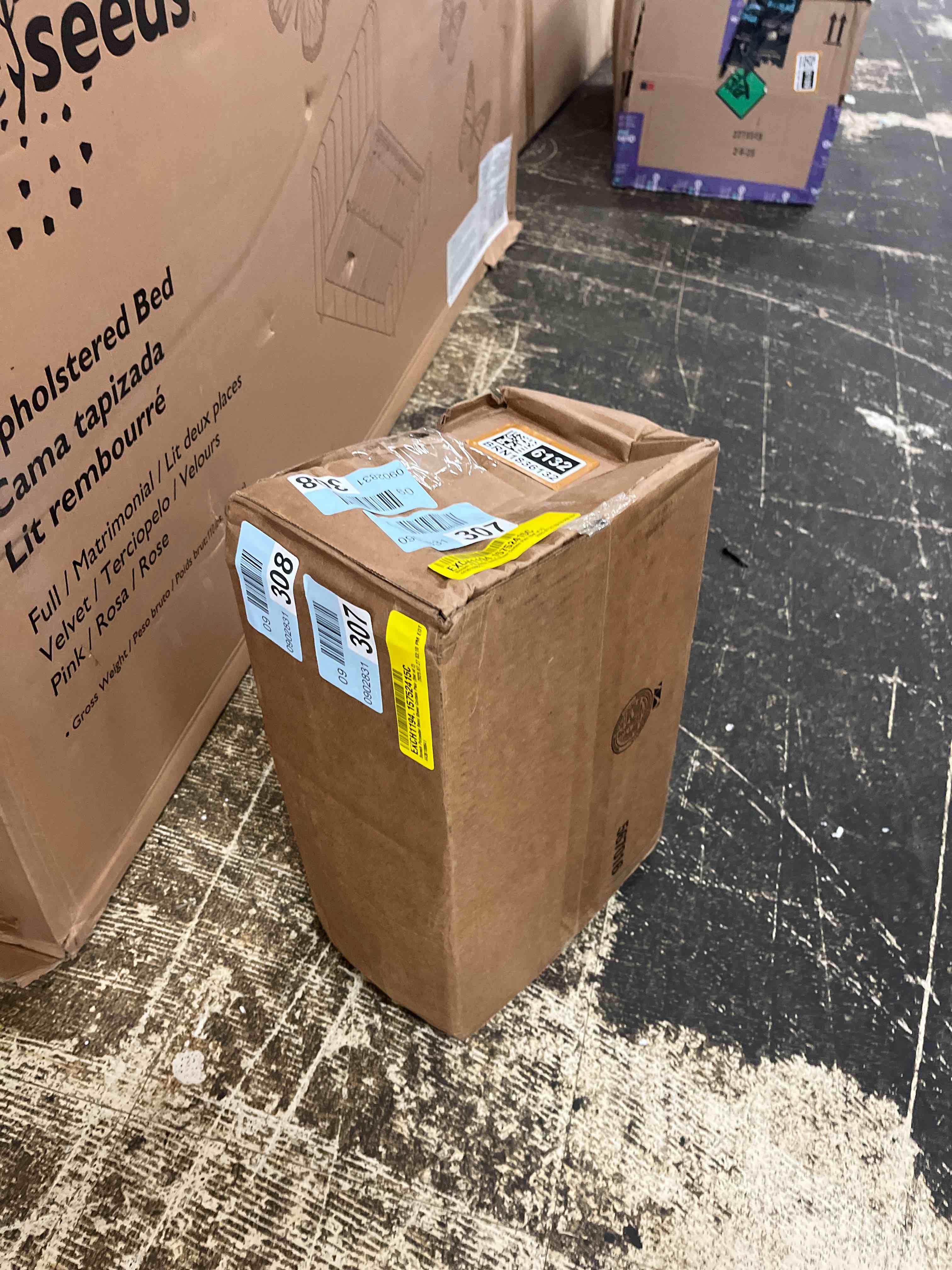 https://s3.amazonaws.com/lotting-images-prod/phillipi/BRN1836132_1754611624330.jpeg