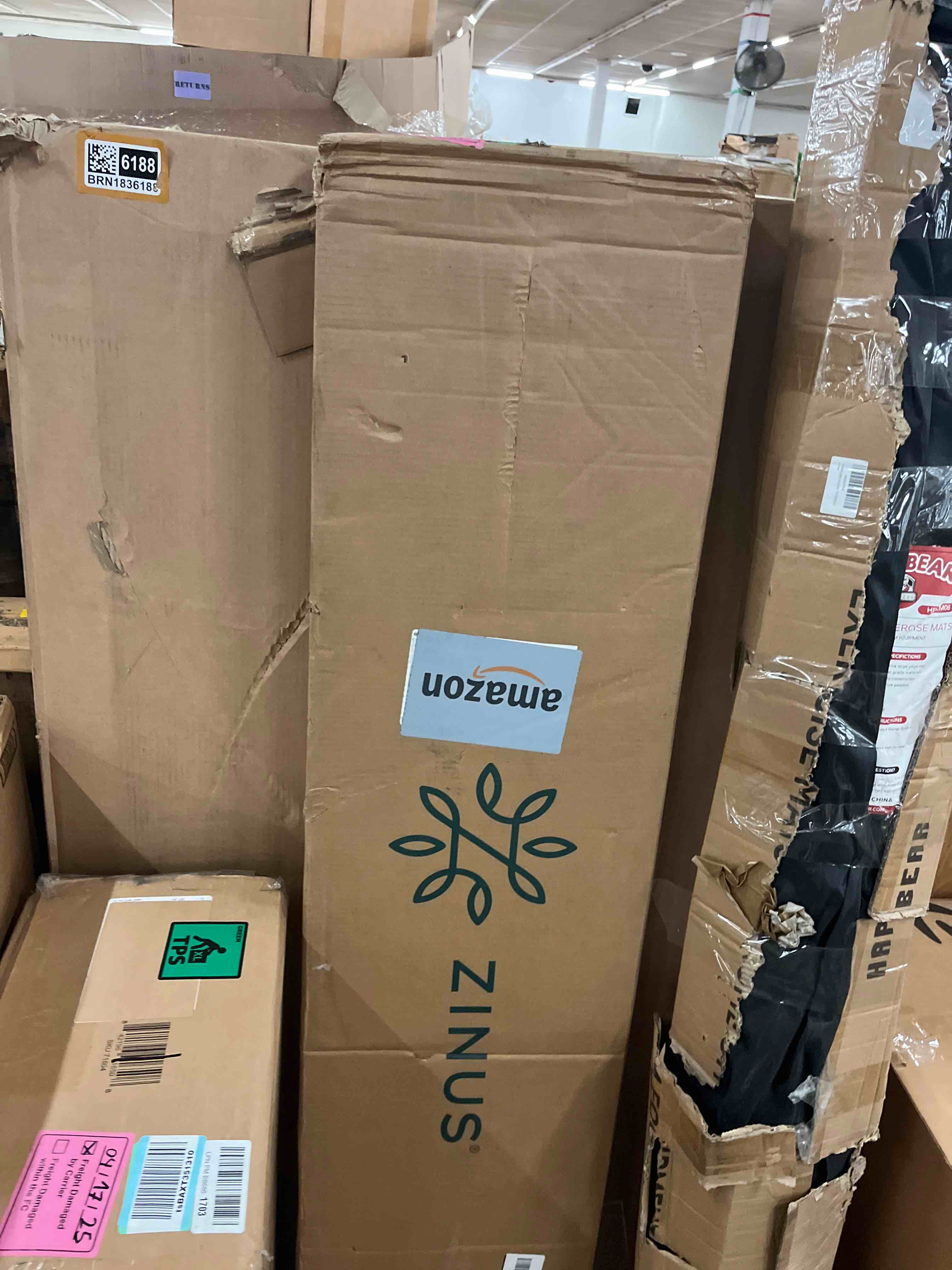 https://s3.amazonaws.com/lotting-images-prod/phillipi/BRN1836219_1754607438548.jpeg