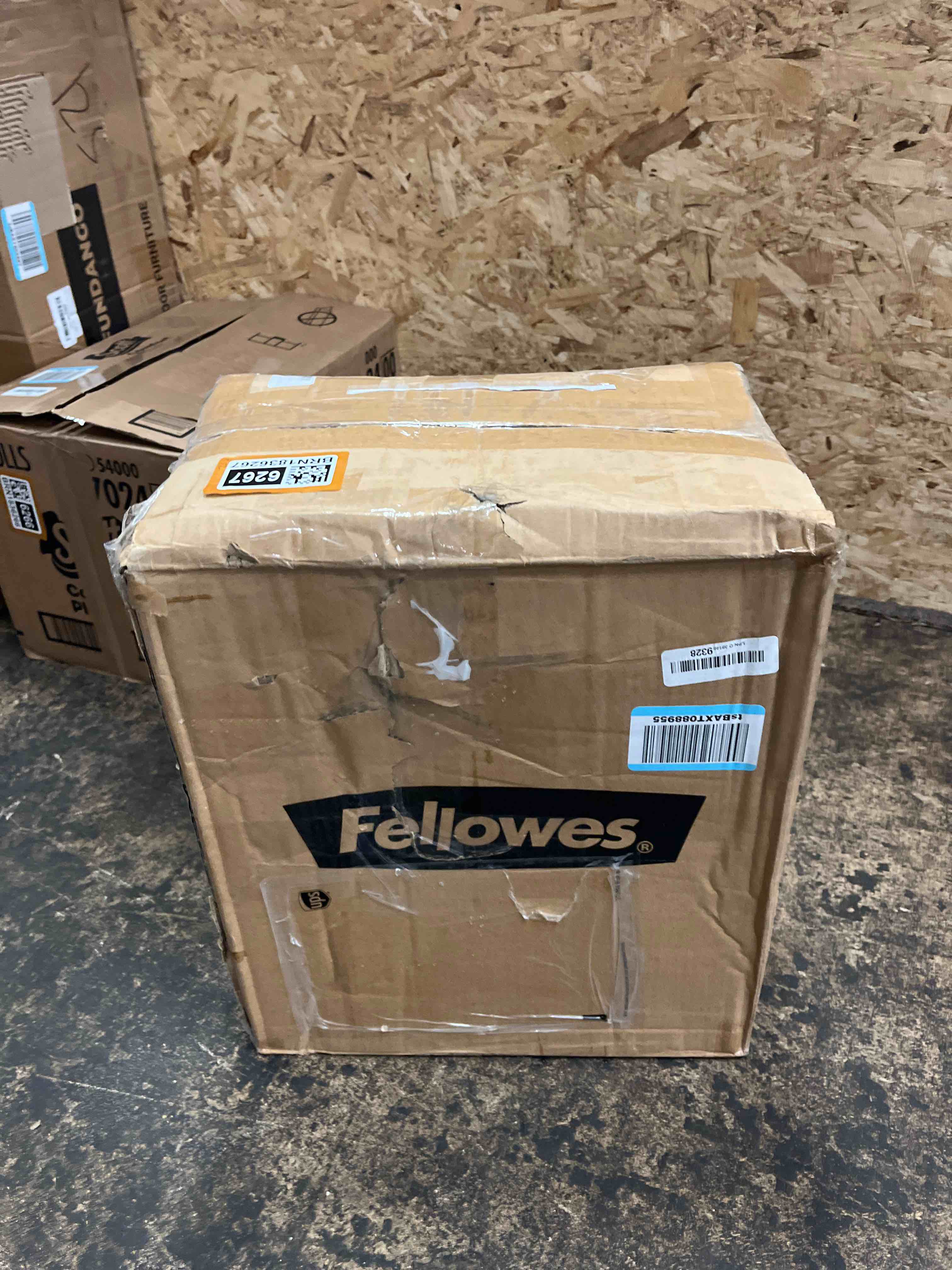 https://s3.amazonaws.com/lotting-images-prod/phillipi/BRN1836267_1755039230042.jpeg