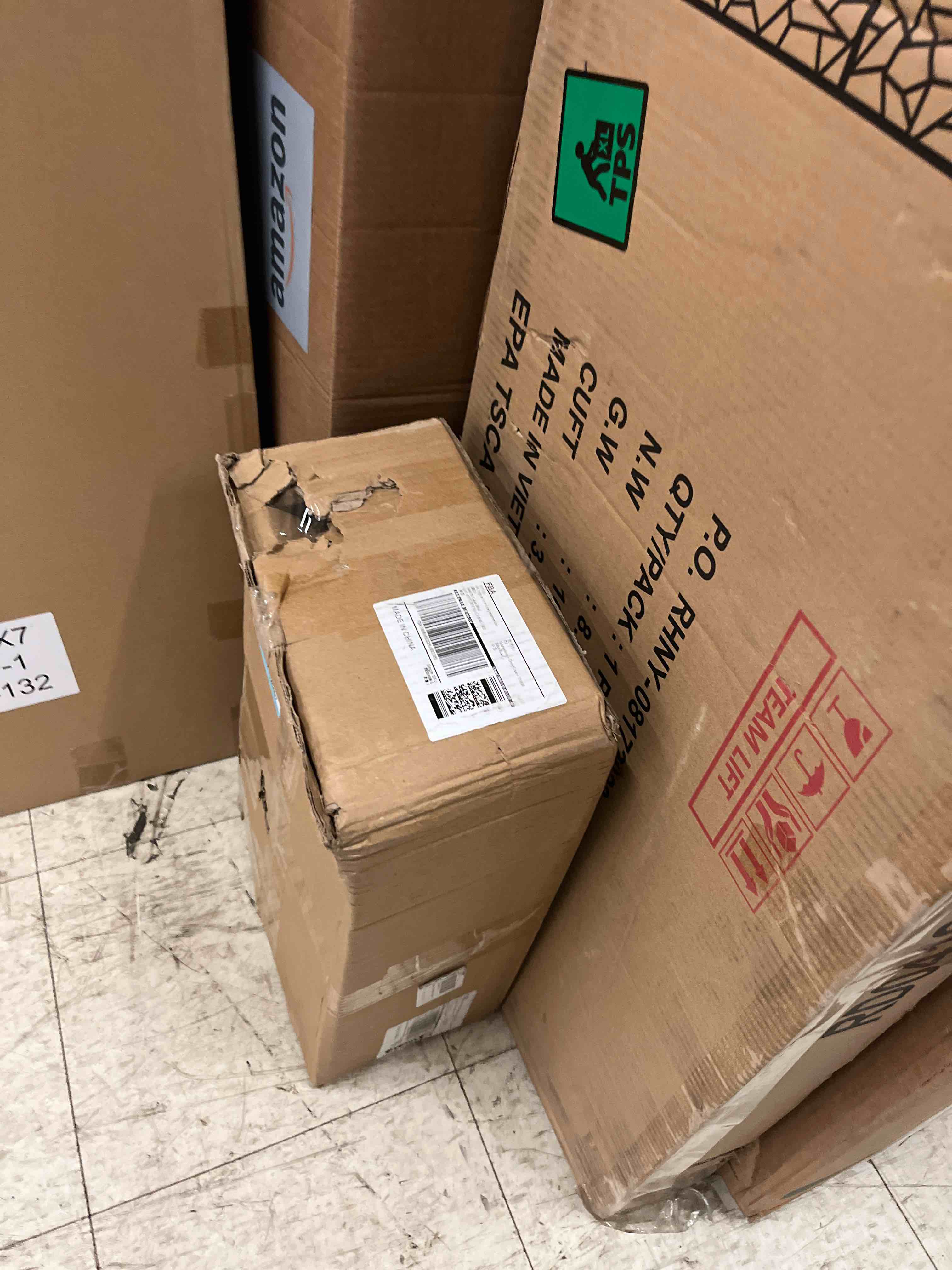 https://s3.amazonaws.com/lotting-images-prod/phillipi/BRN1836296_1755033701381.jpeg