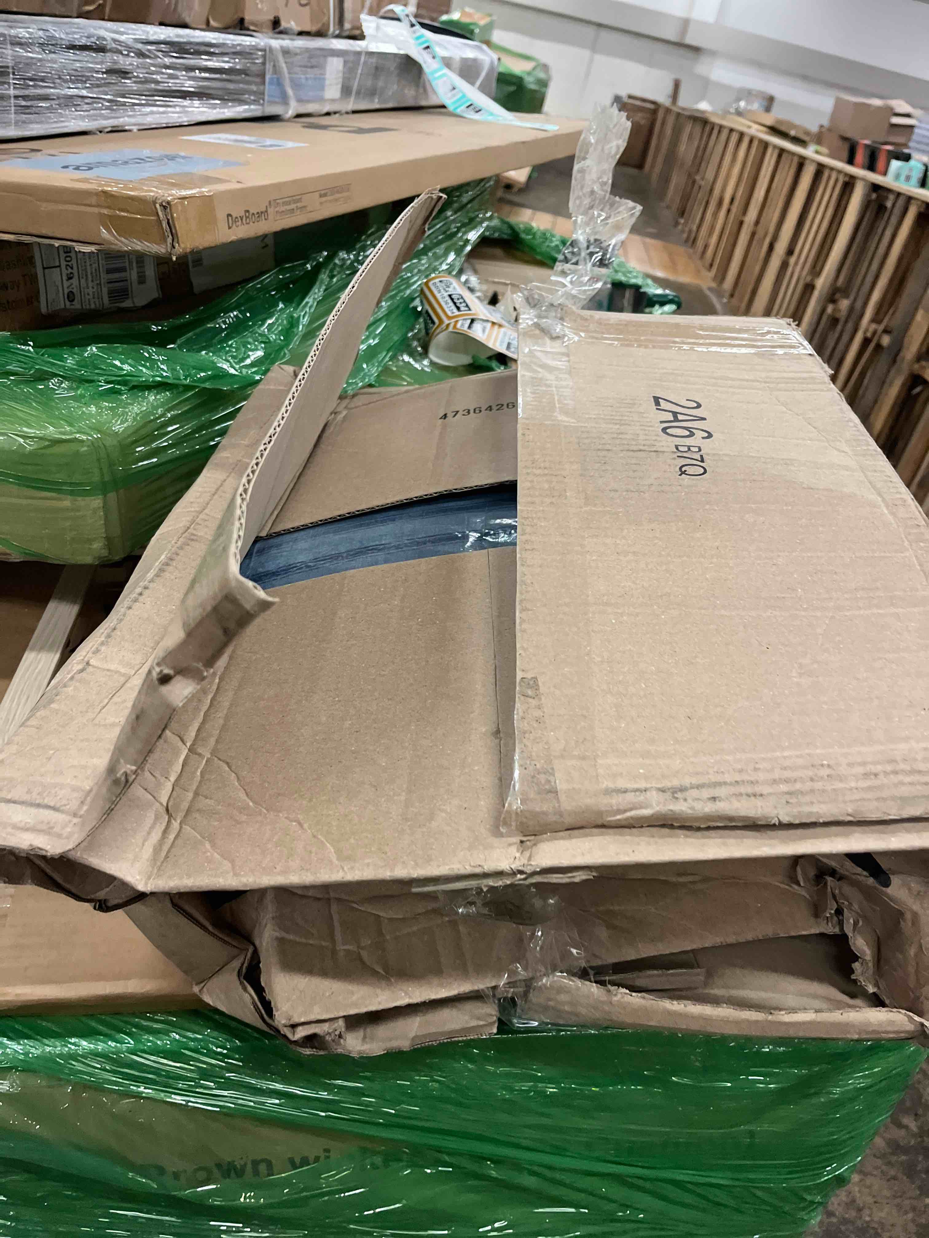 https://s3.amazonaws.com/lotting-images-prod/phillipi/BRN1836321_1755038781050.jpeg