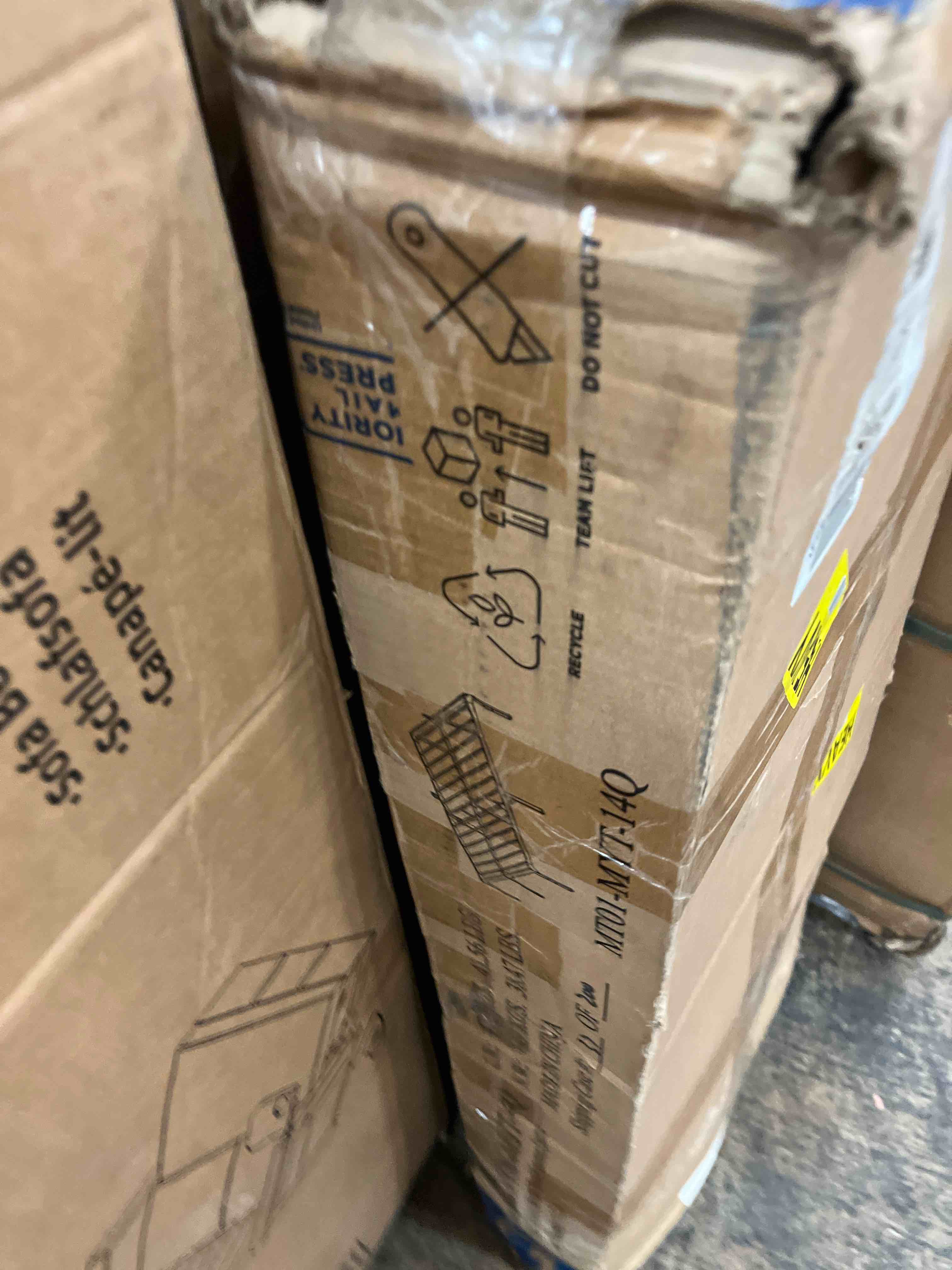 https://s3.amazonaws.com/lotting-images-prod/phillipi/BRN1836433_1755099425333.jpeg