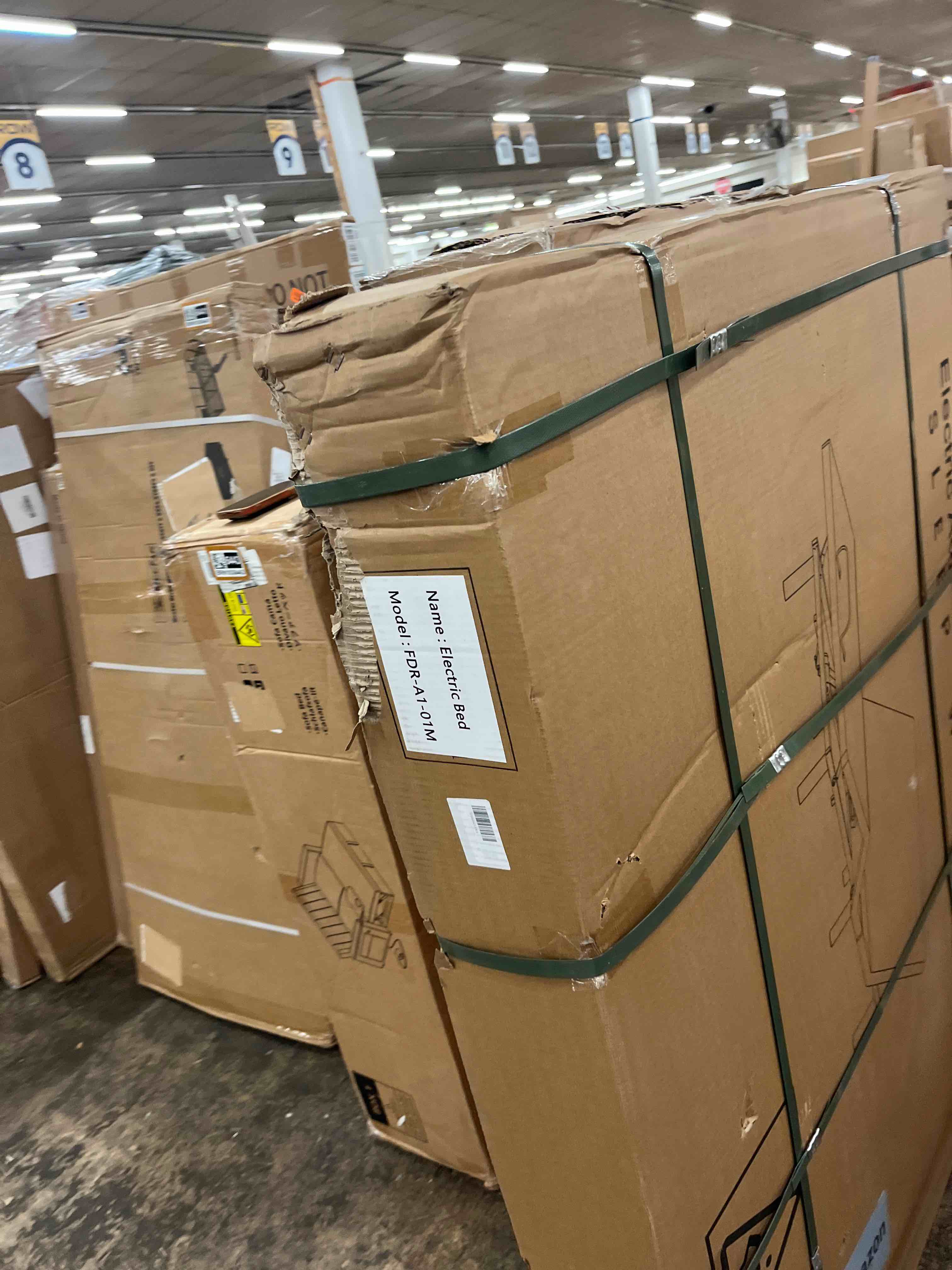 https://s3.amazonaws.com/lotting-images-prod/phillipi/BRN1836439_1755098442740.jpeg
