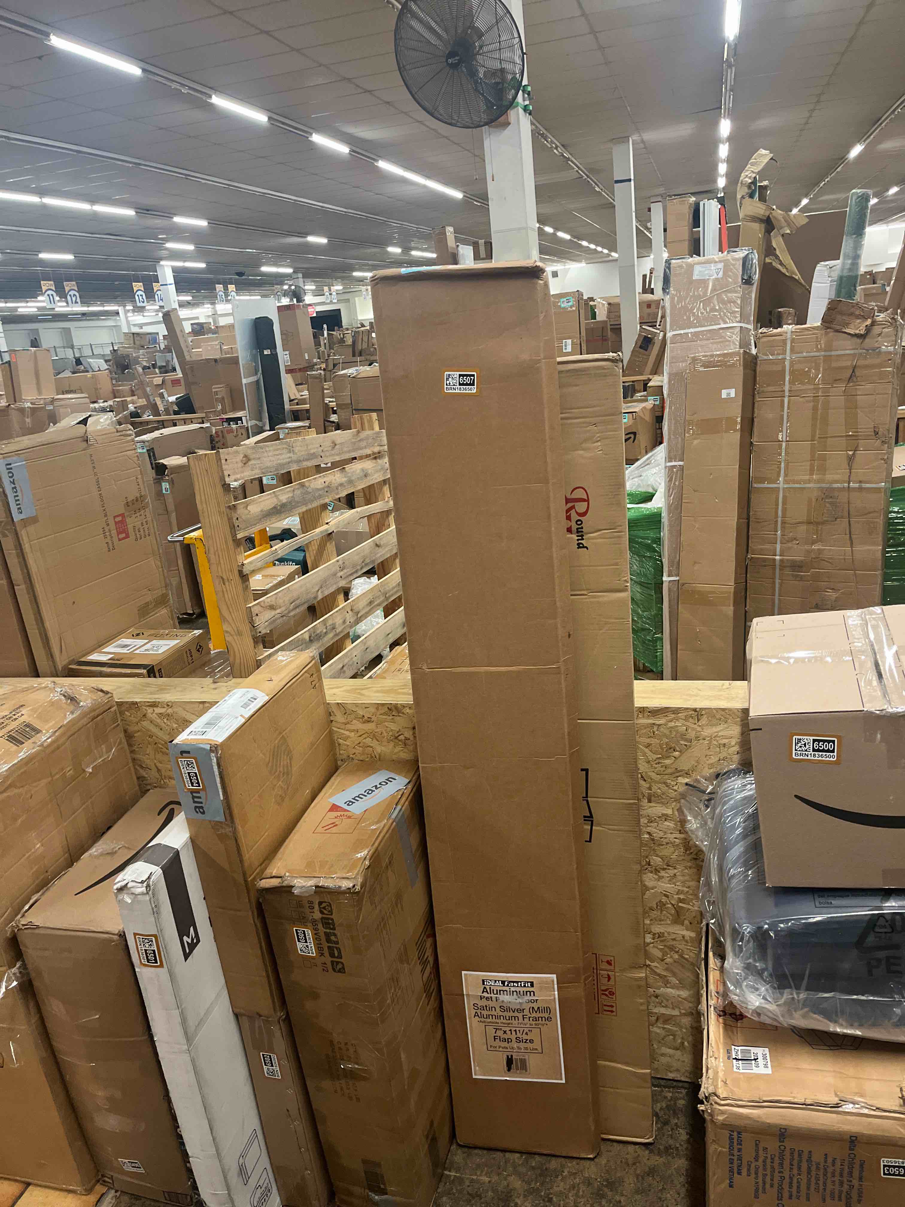 https://s3.amazonaws.com/lotting-images-prod/phillipi/BRN1836507_1755246011518.jpeg